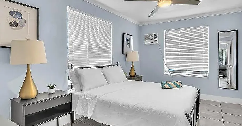 401 Hibiscus Avenue, #1-4