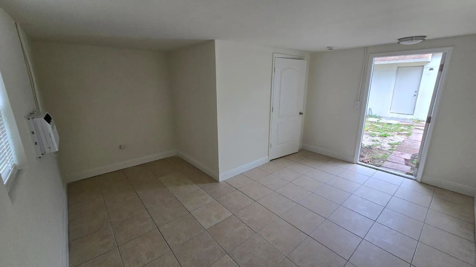 632 W 2nd Street