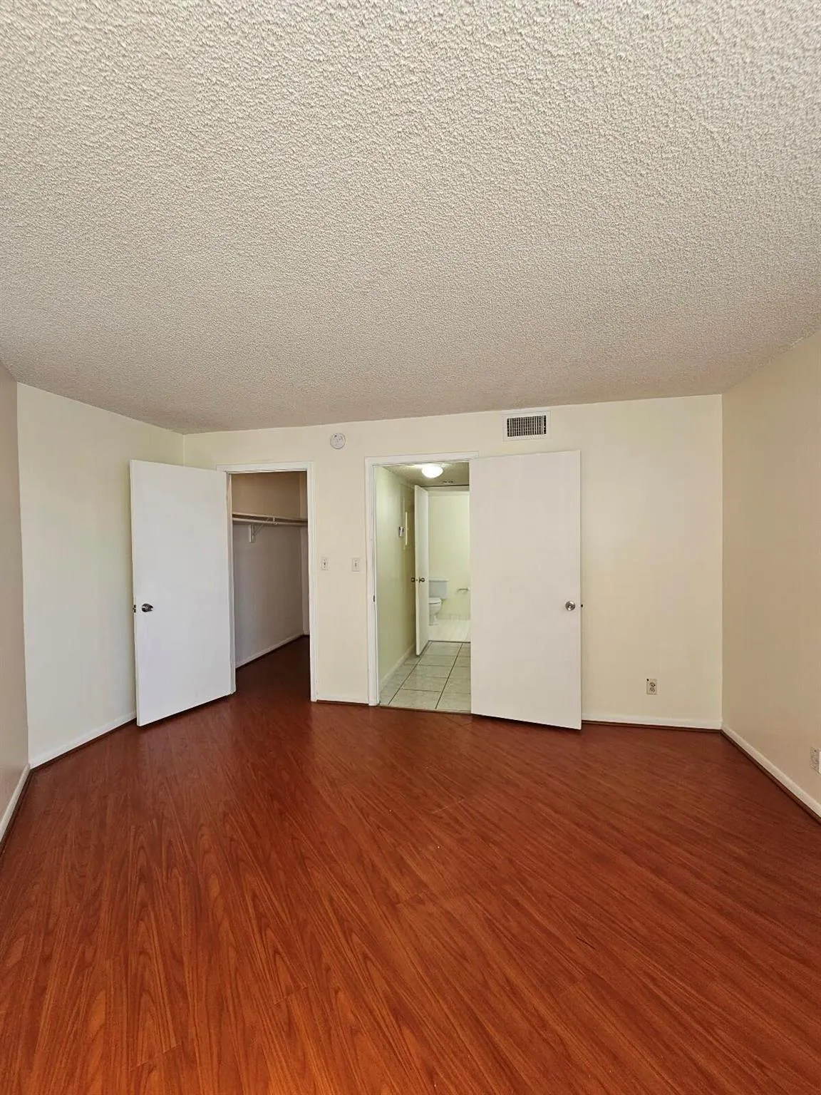 1880 N Congress Avenue, #310