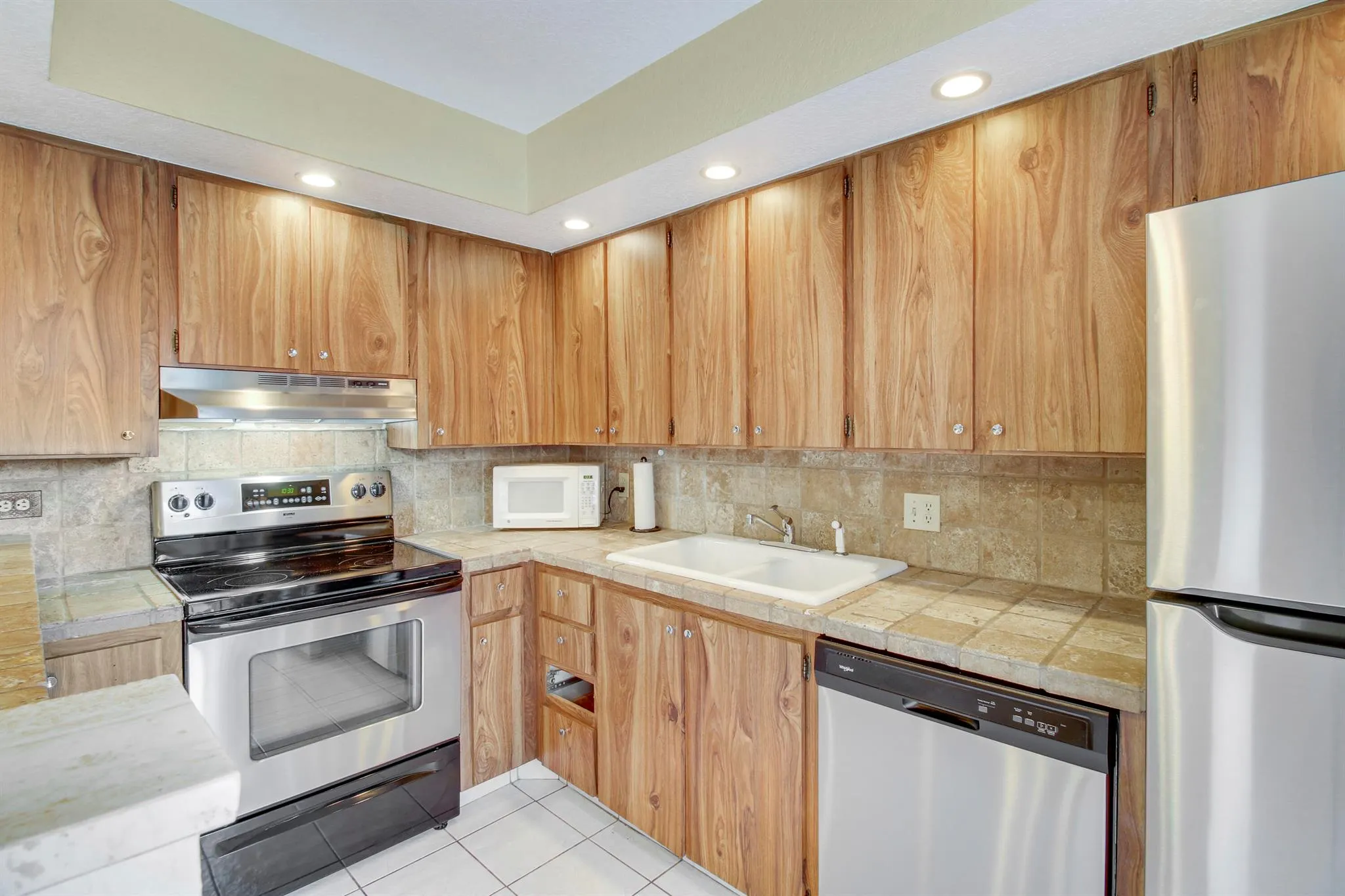 3900 County Line Road, #21d