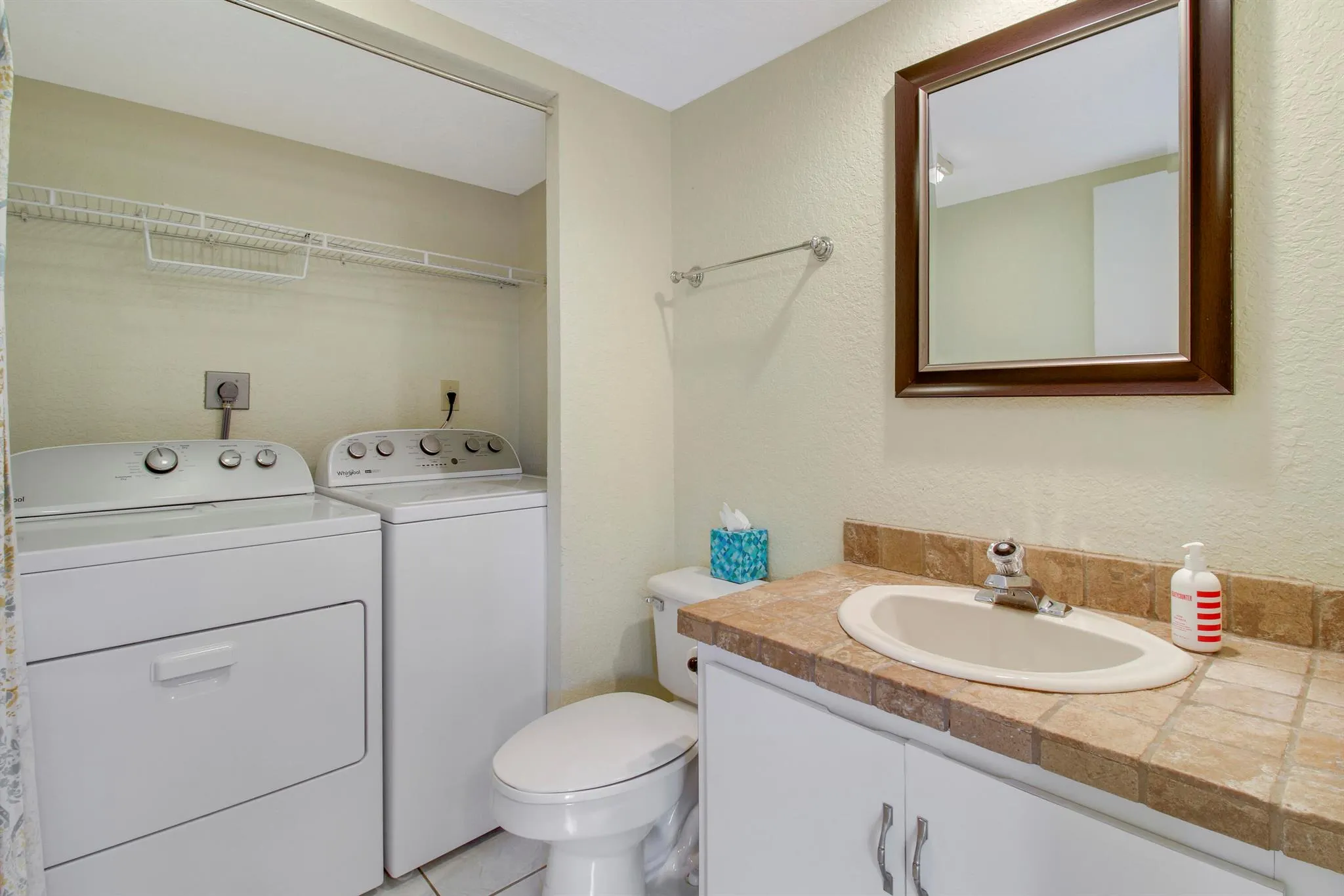 3900 County Line Road, #21d
