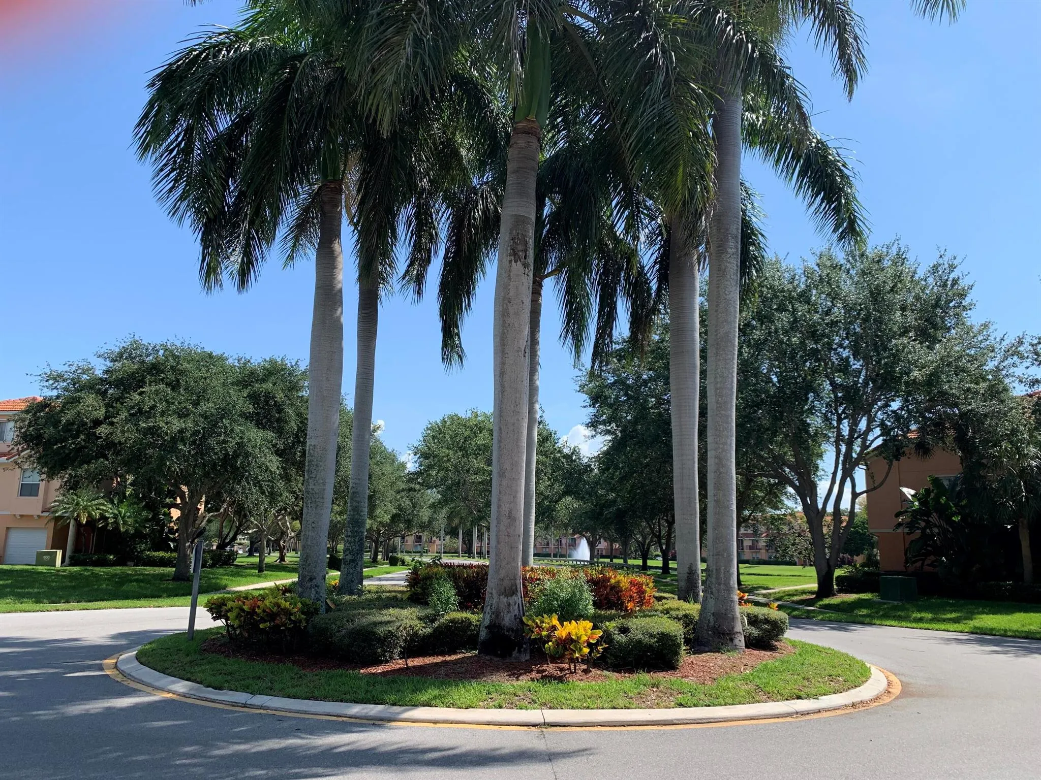 2058 Alta Meadows Lane, #2509