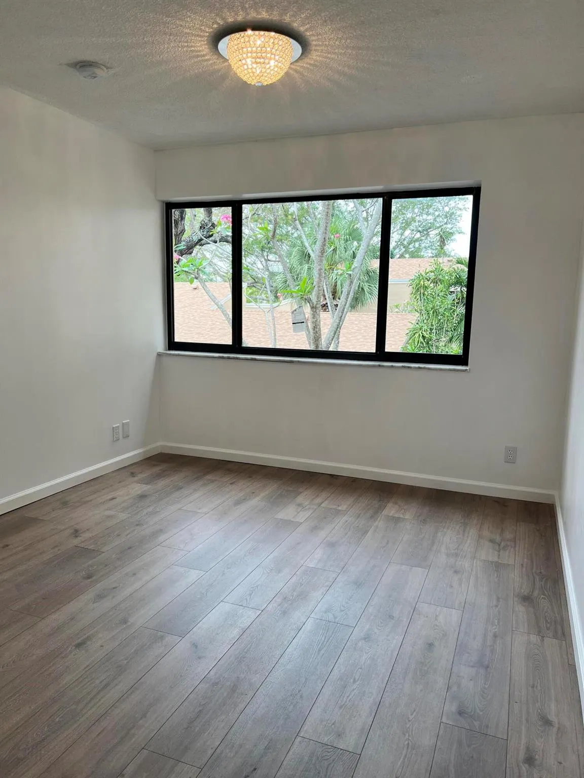 1161 NW 13th Street, #3