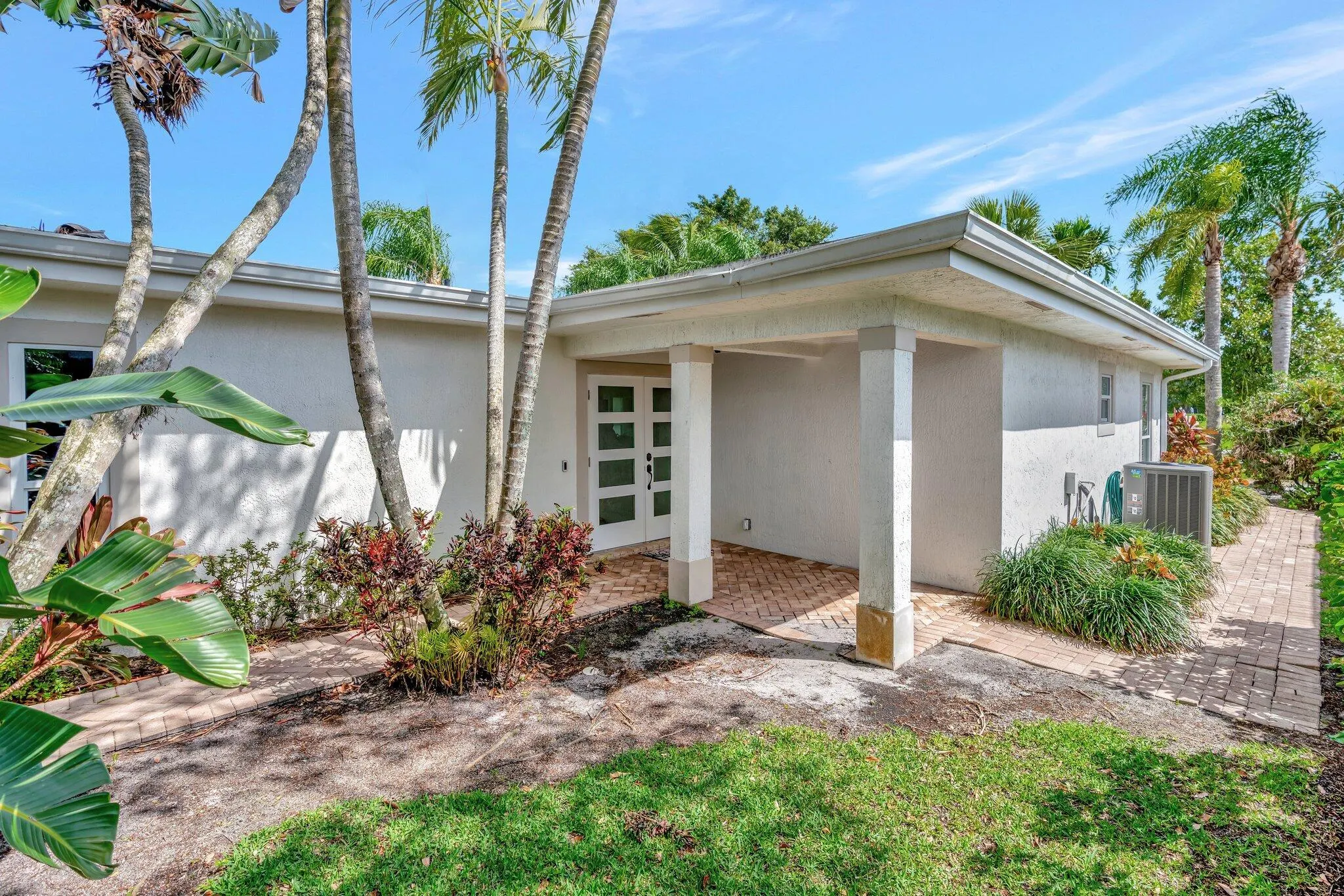 13708 Whispering Lakes Lane