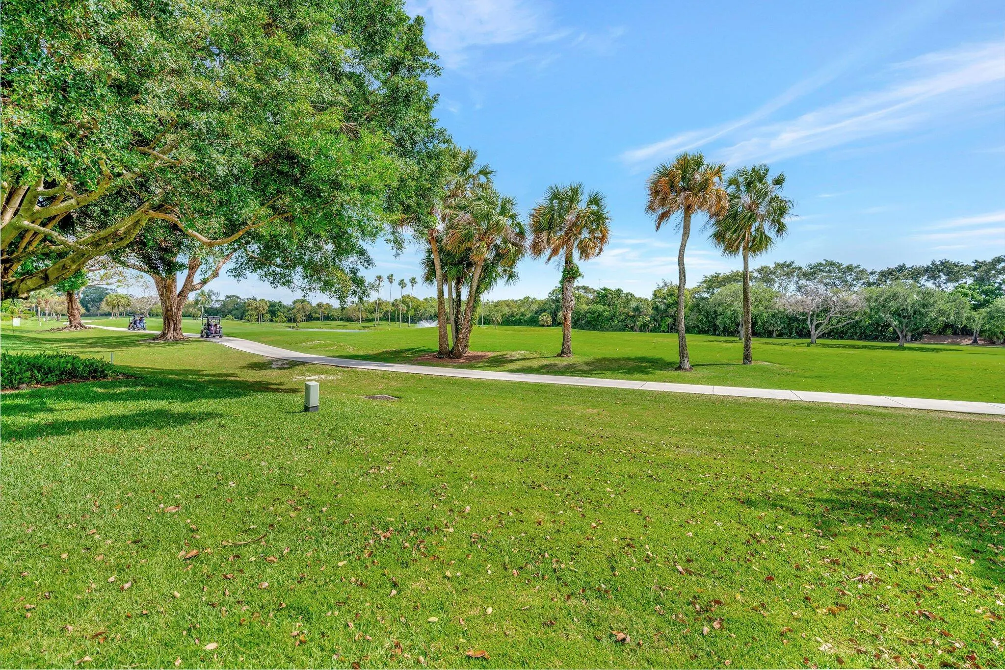 13708 Whispering Lakes Lane