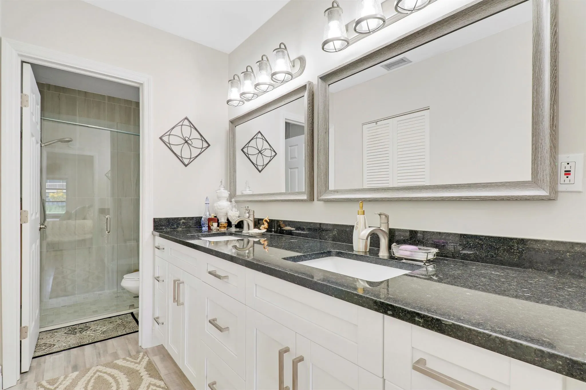 13566 Sabal Palm Court, #B