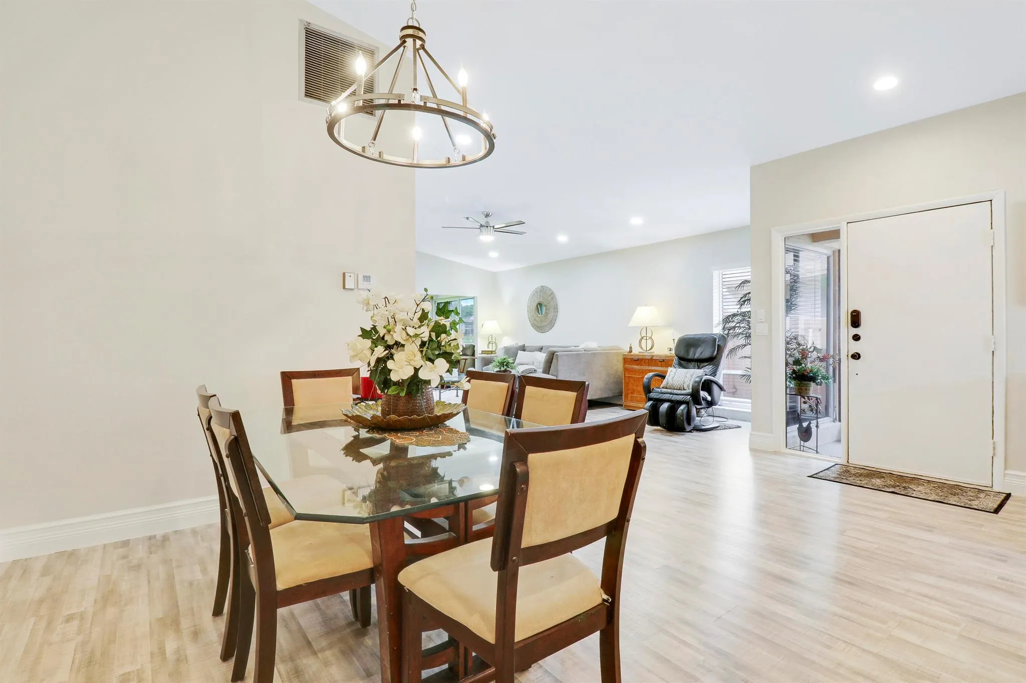13566 Sabal Palm Court, #B