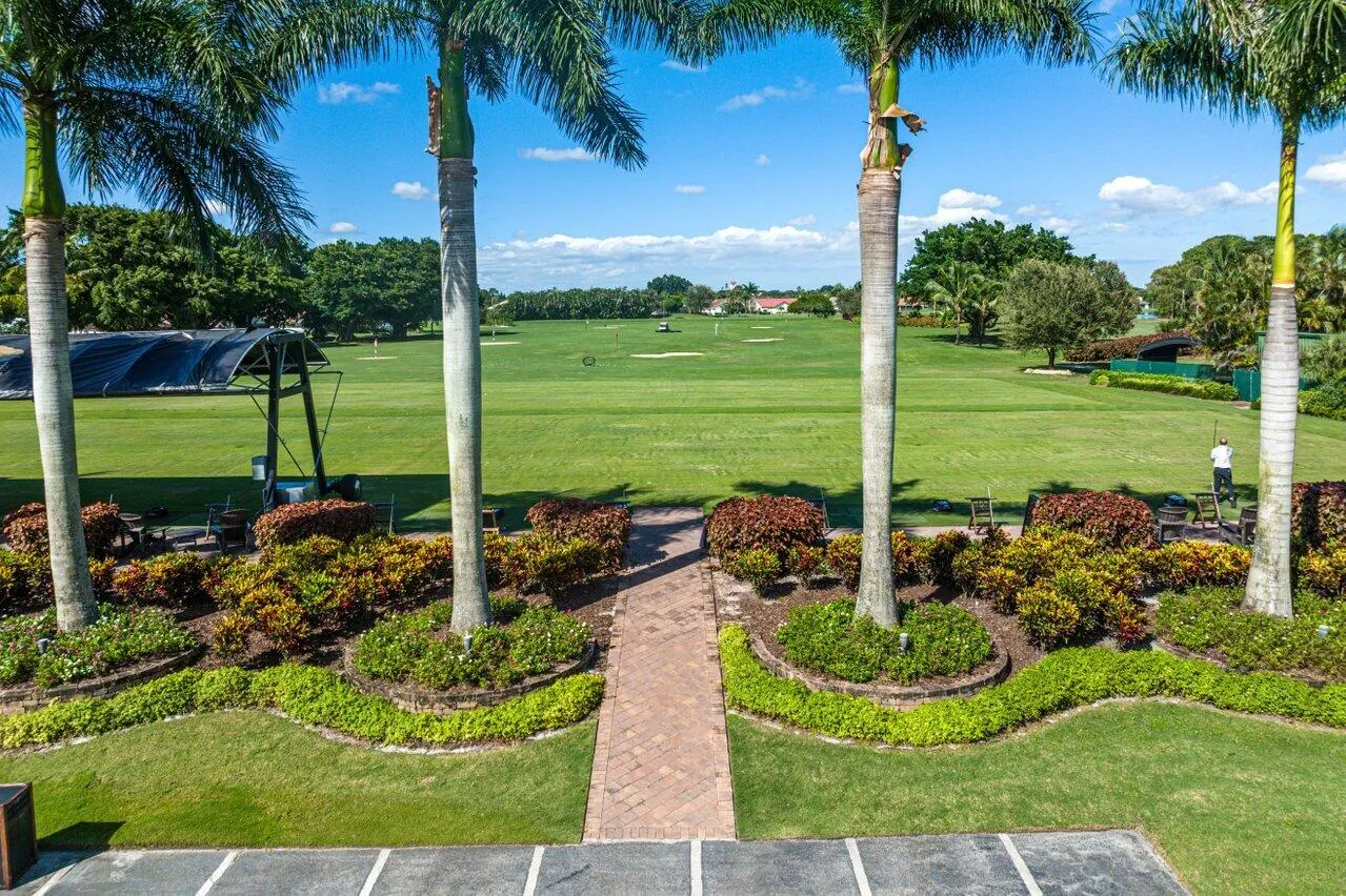 11164 Boca Woods Lane