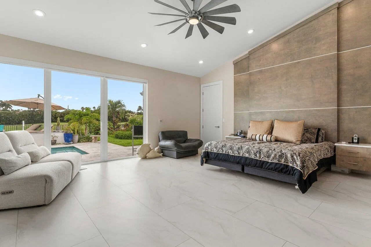 11164 Boca Woods Lane