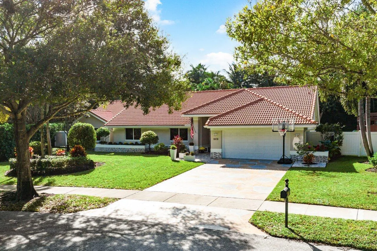 3010 Salerno Way