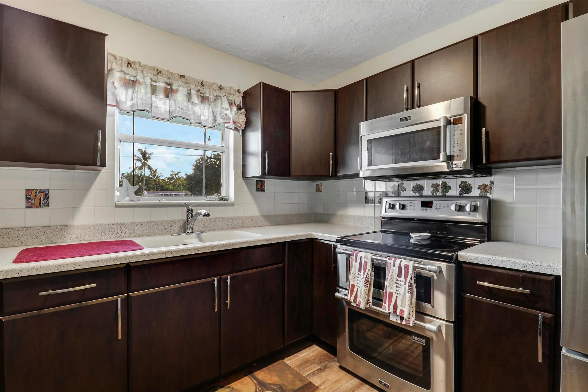 2681 Hinda Road