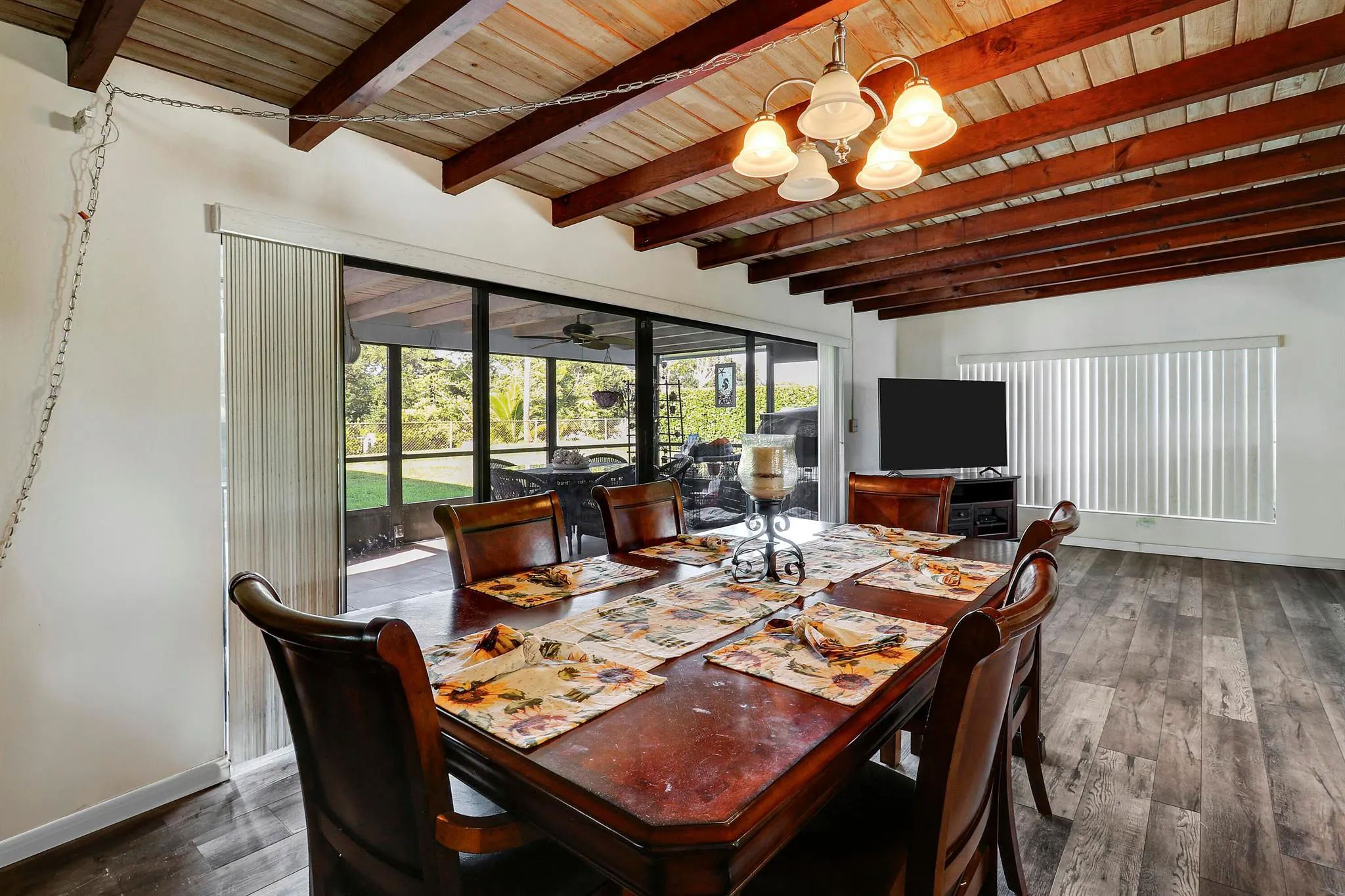 2681 Hinda Road