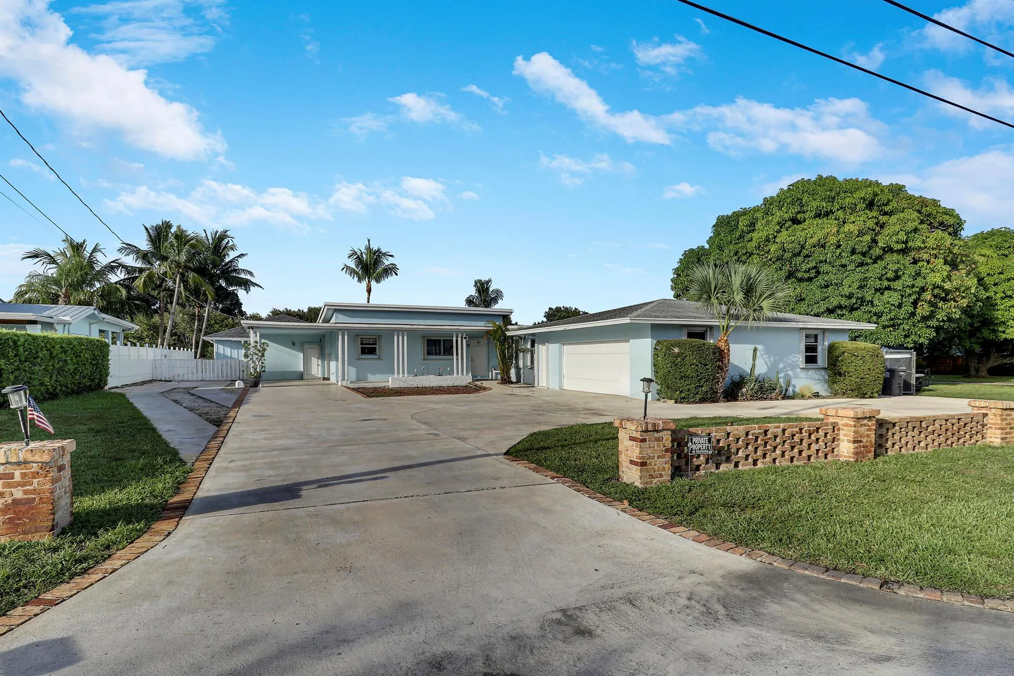 2681 Hinda Road
