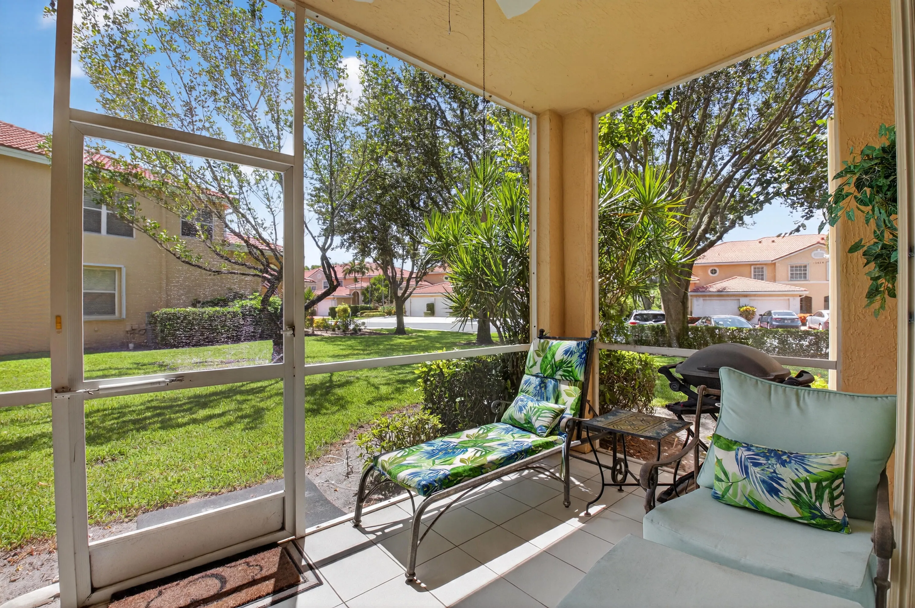 12439 Crystal Pointe Drive, #102