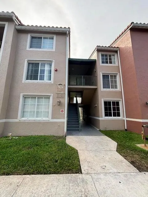 7824 Sonoma Springs Circle, #204