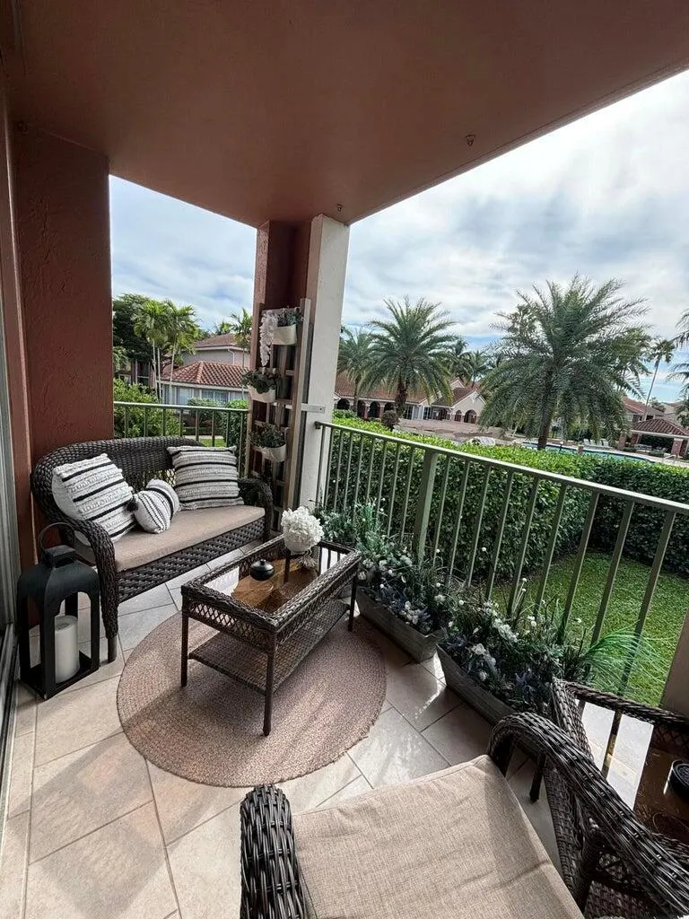 7824 Sonoma Springs Circle, #204