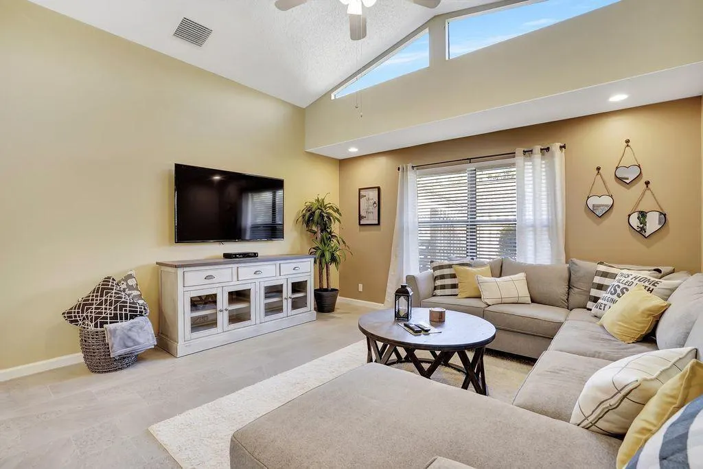14148 Paddock Drive