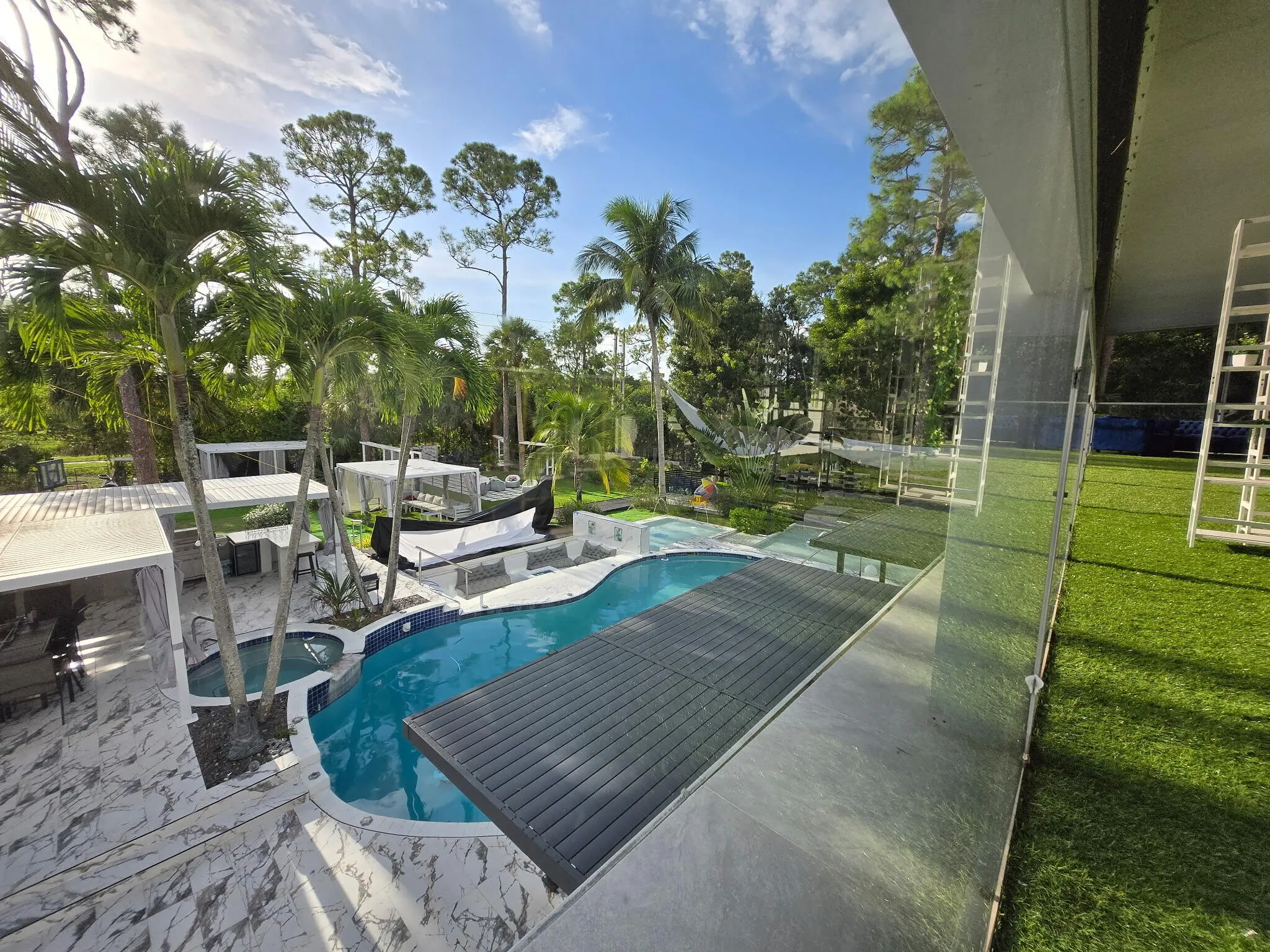 377 Squire Drive
