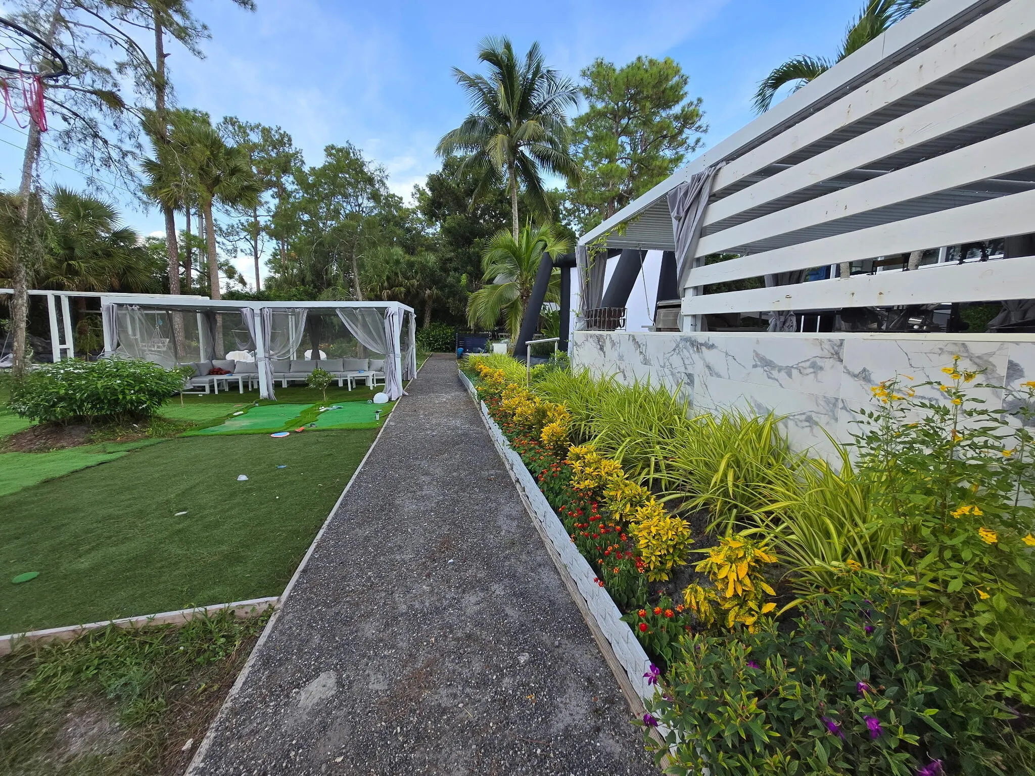 377 Squire Drive