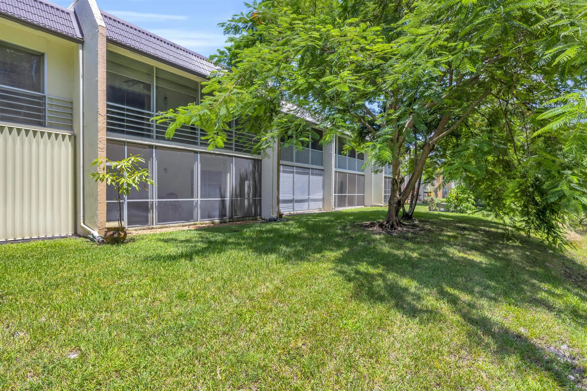 150 Lake Meryldr, #247