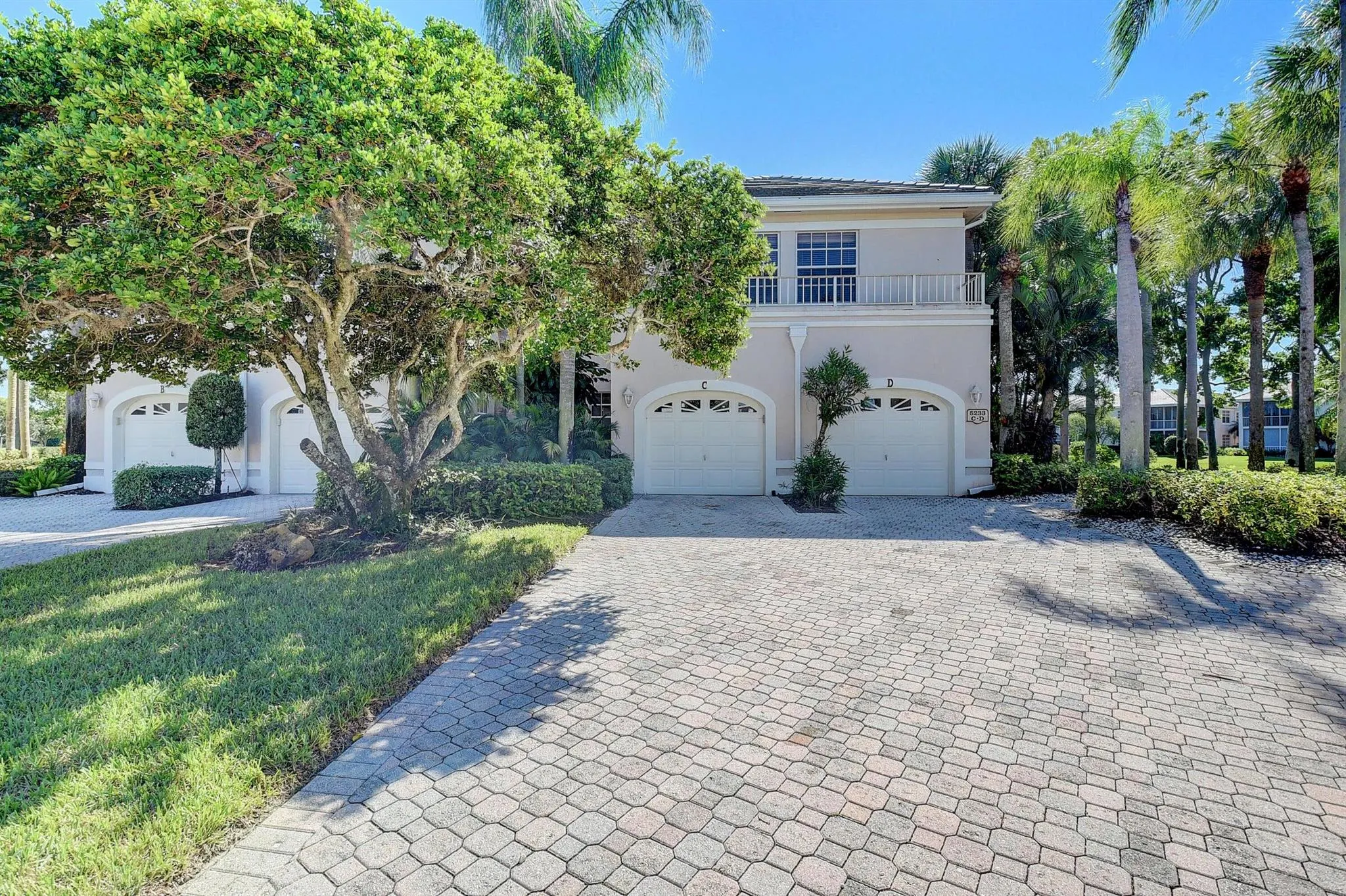 5233 Lake Catalina Drive N, #C