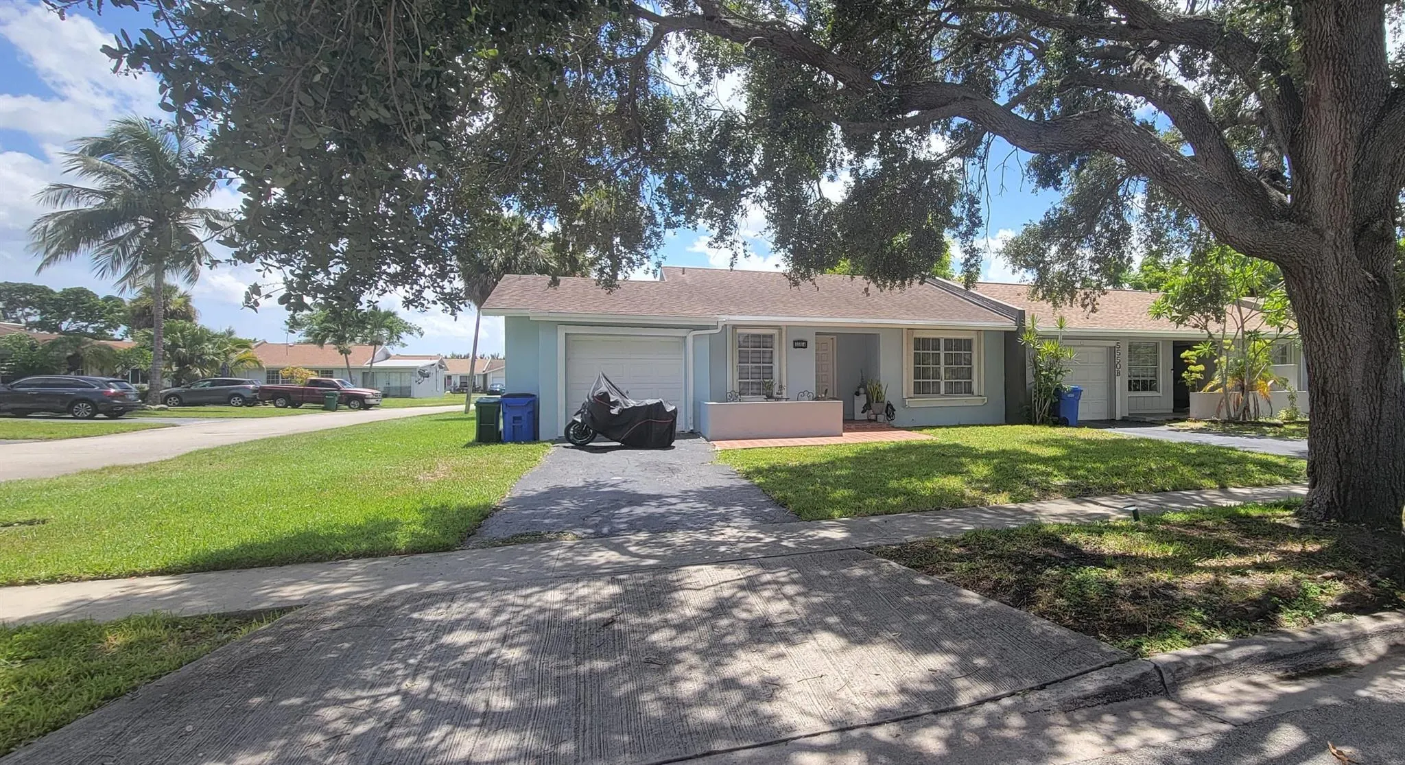 5550 Lakewood Circle, #A