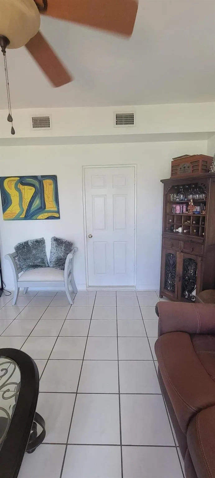 5550 Lakewood Circle, #A