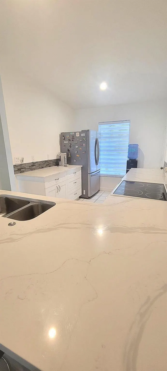 5550 Lakewood Circle, #A