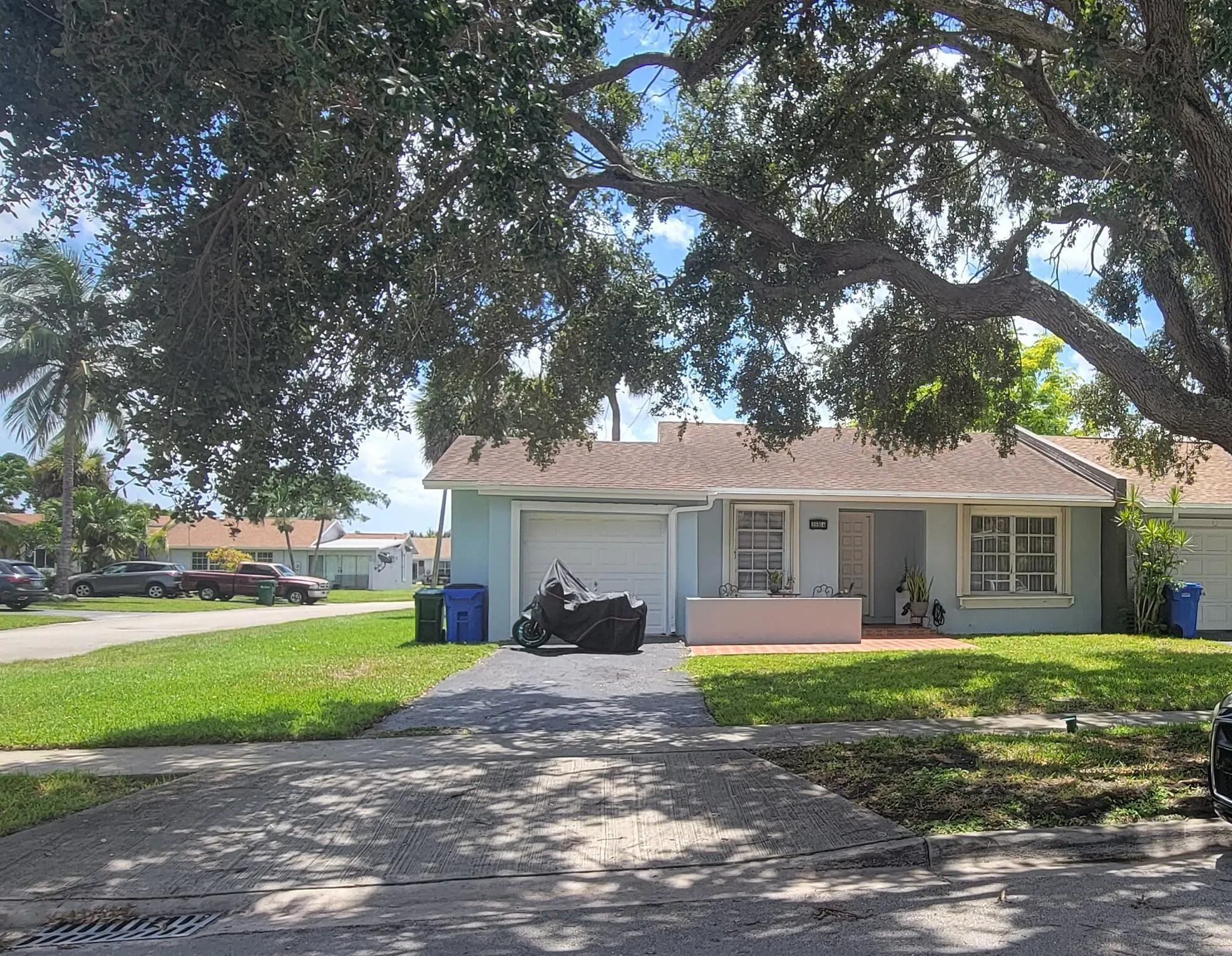 5550 Lakewood Circle, #A