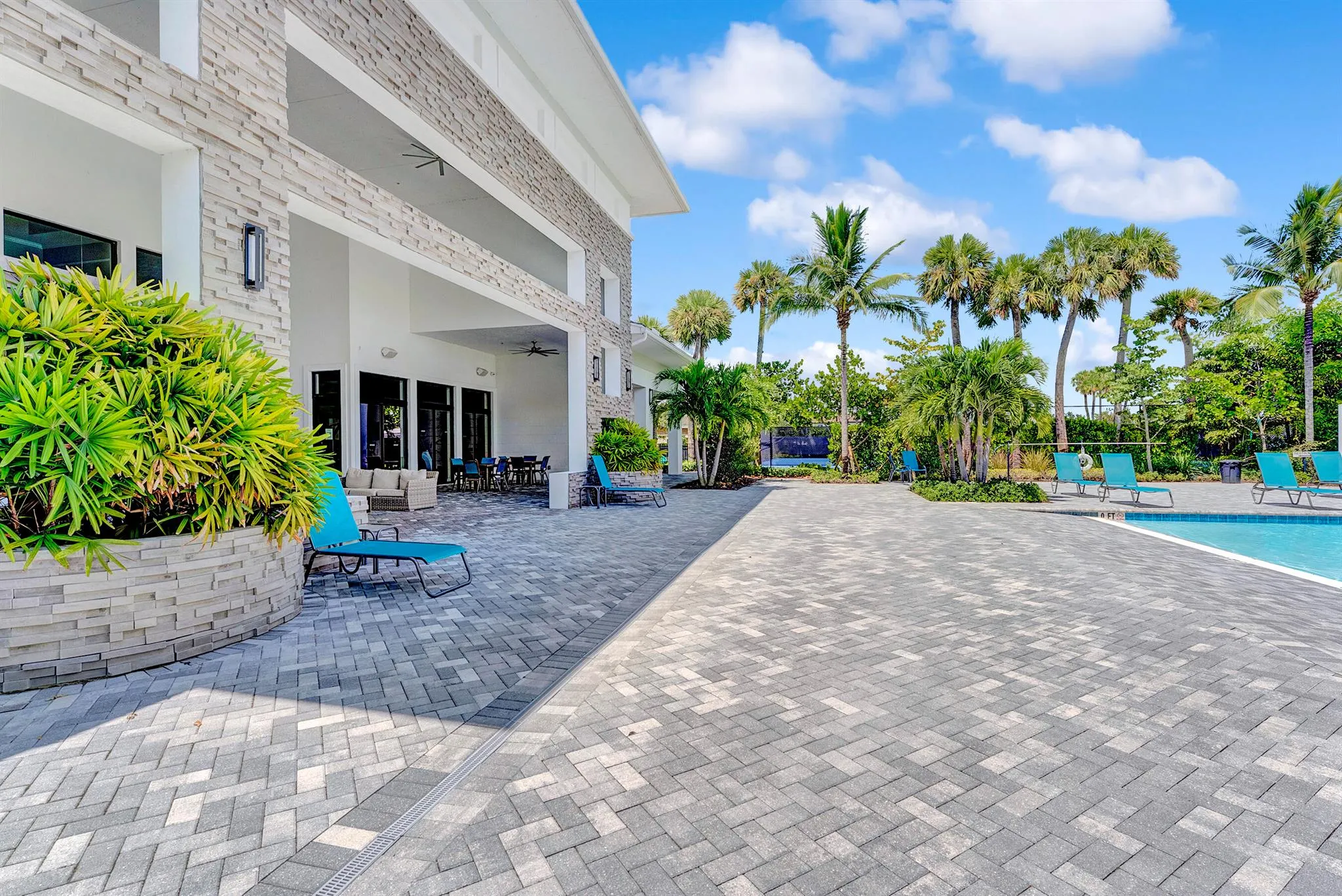 3128 Streng Lane