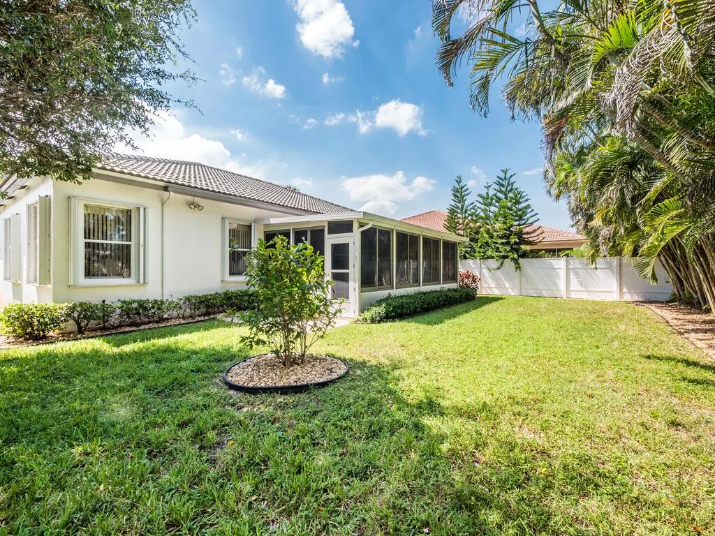 3770 Country Vista Way