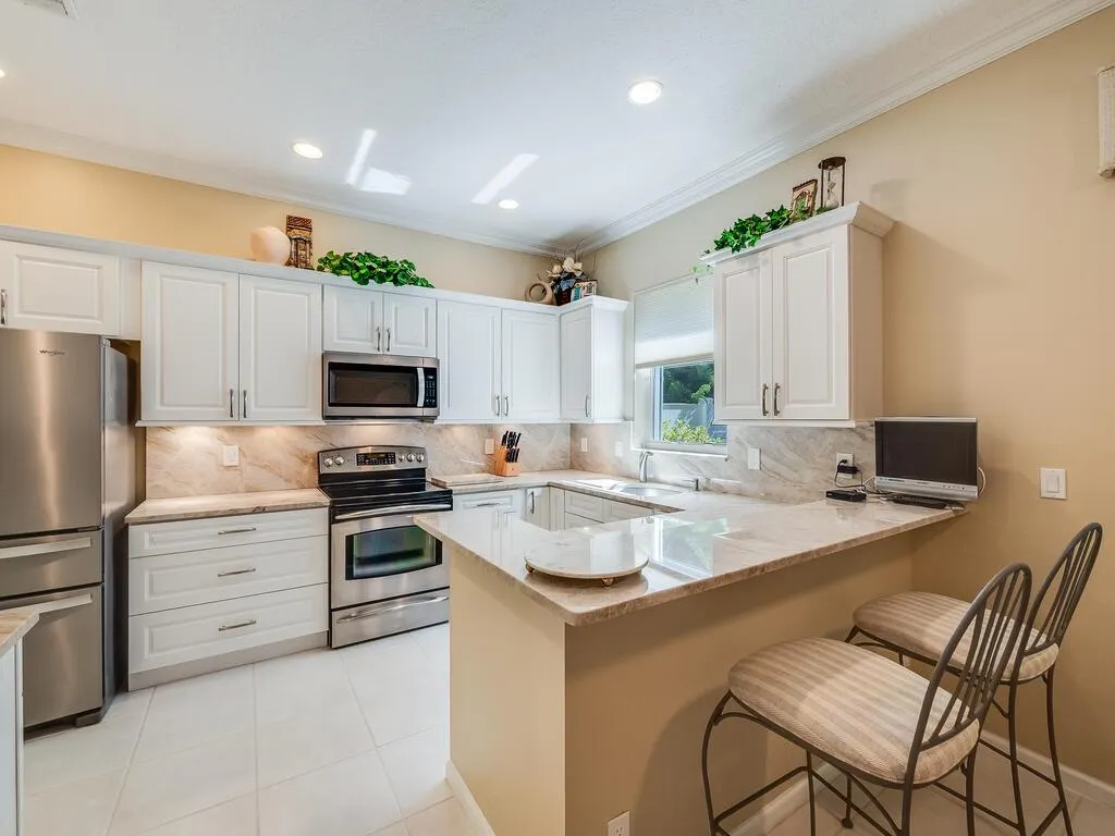 3770 Country Vista Way