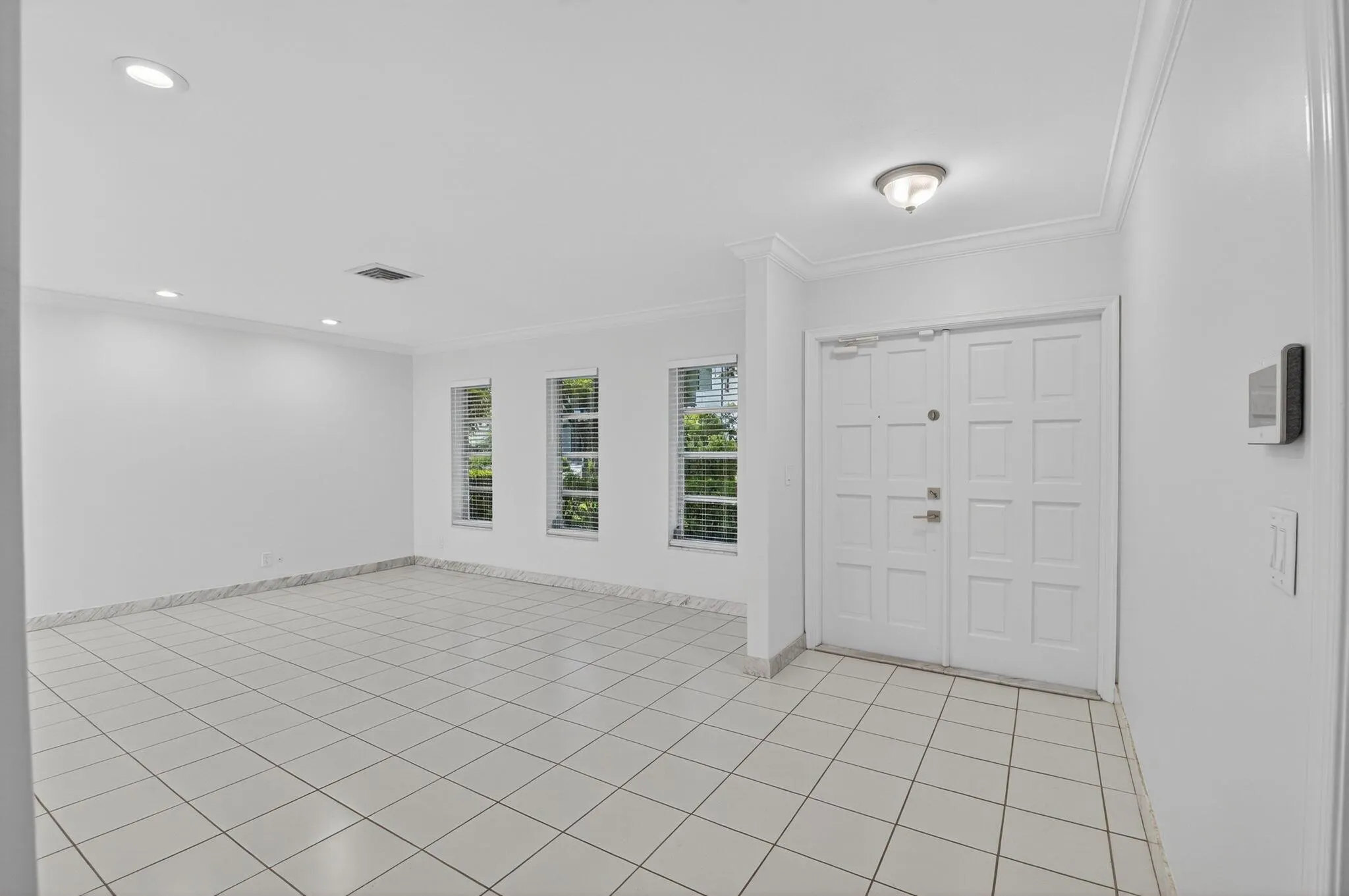 937 Banyan Drive