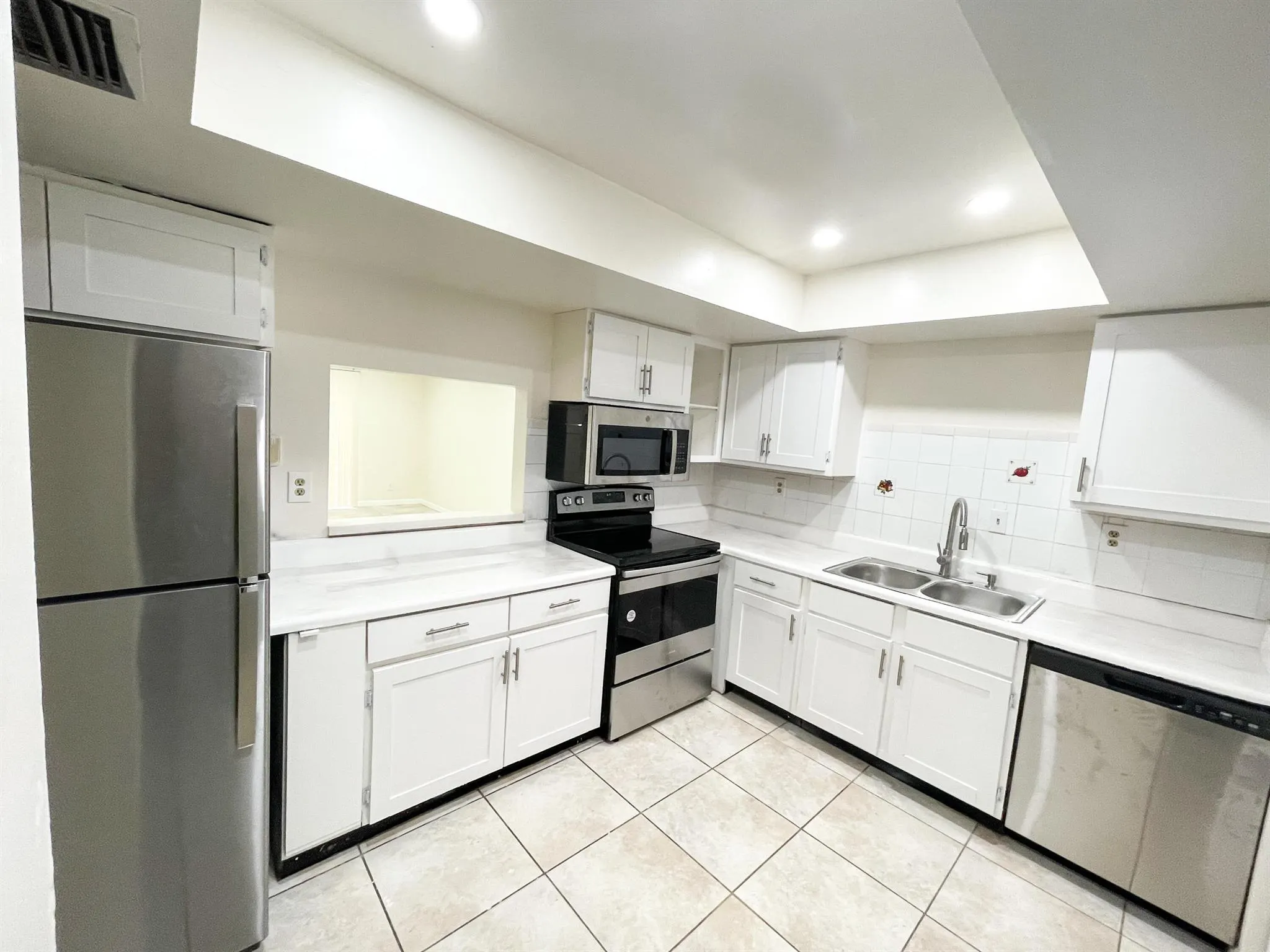 4583 Barclay Crescent