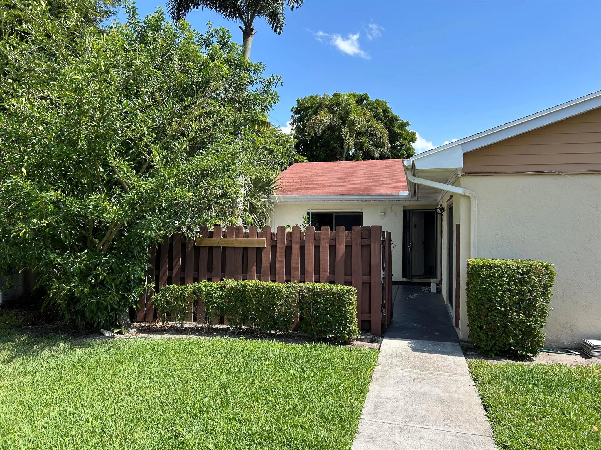 4393 Woodstock Drive Drive, #C