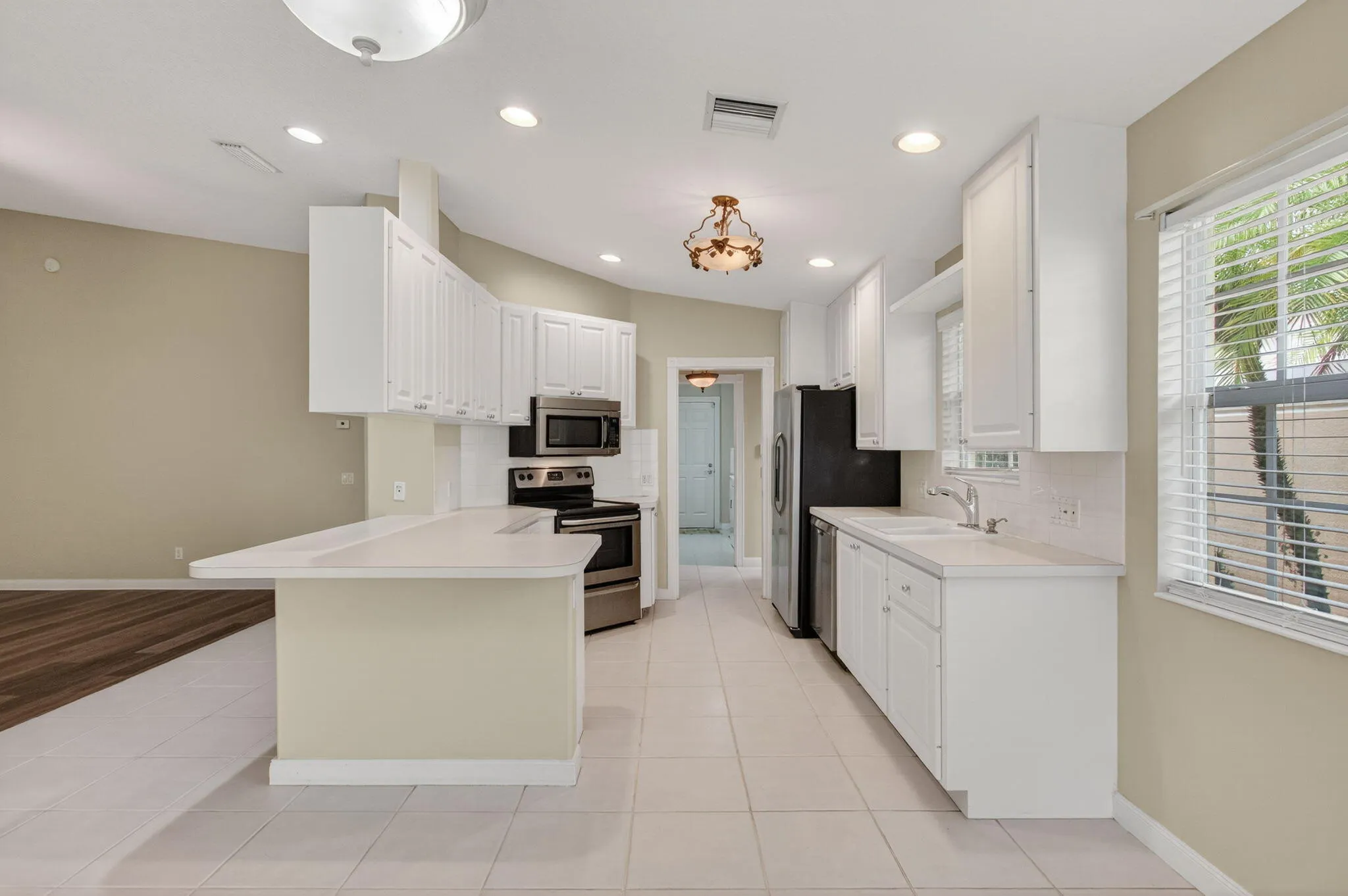 8148 Montserrat Place