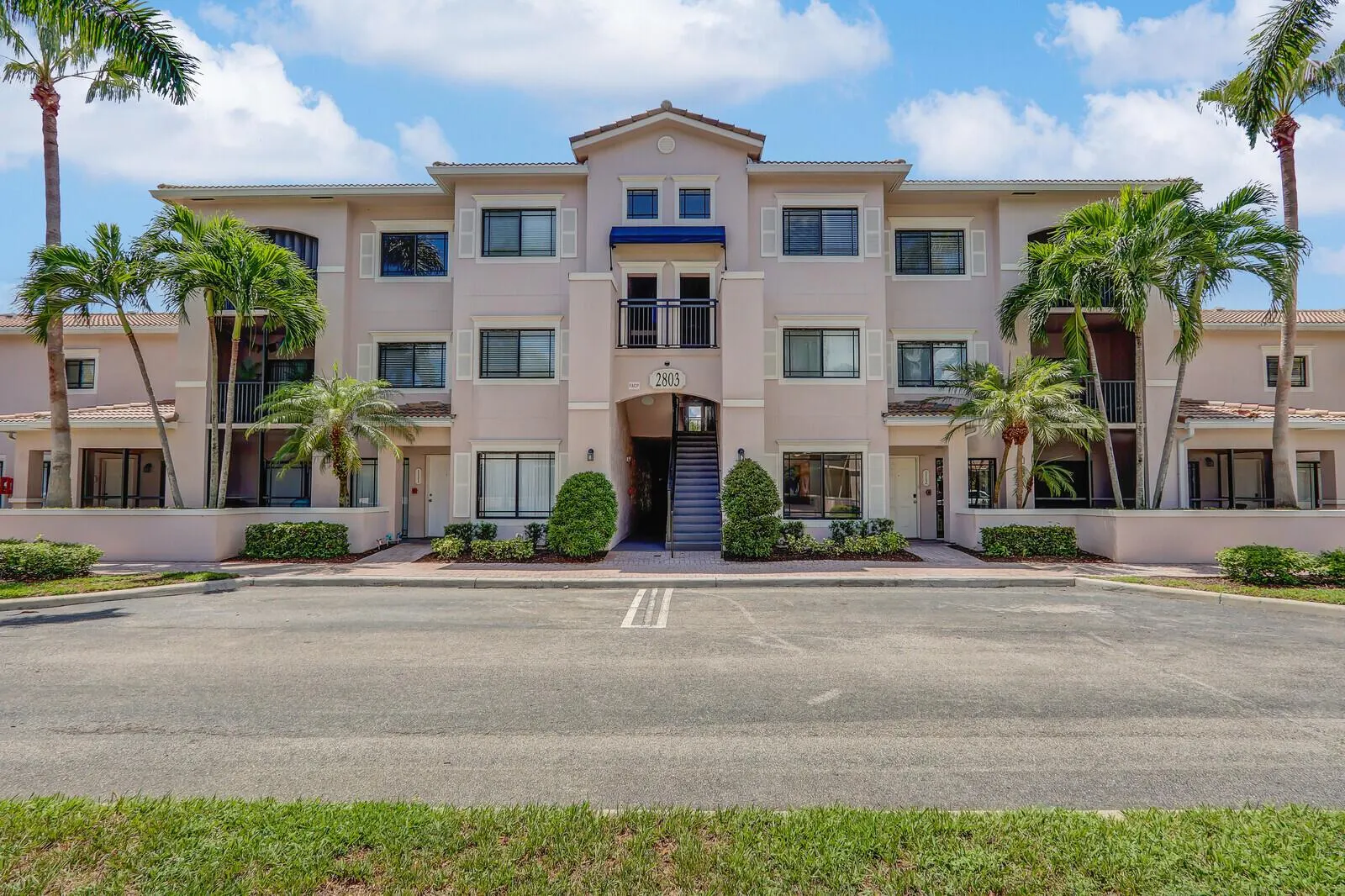 2803 Sarento Place, #112