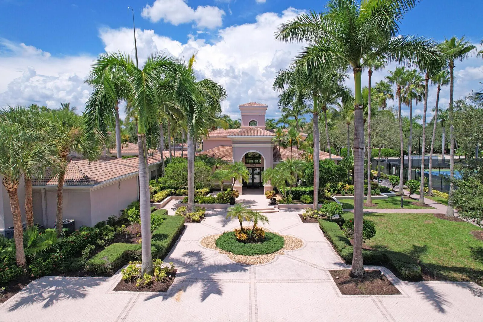 2803 Sarento Place, #112