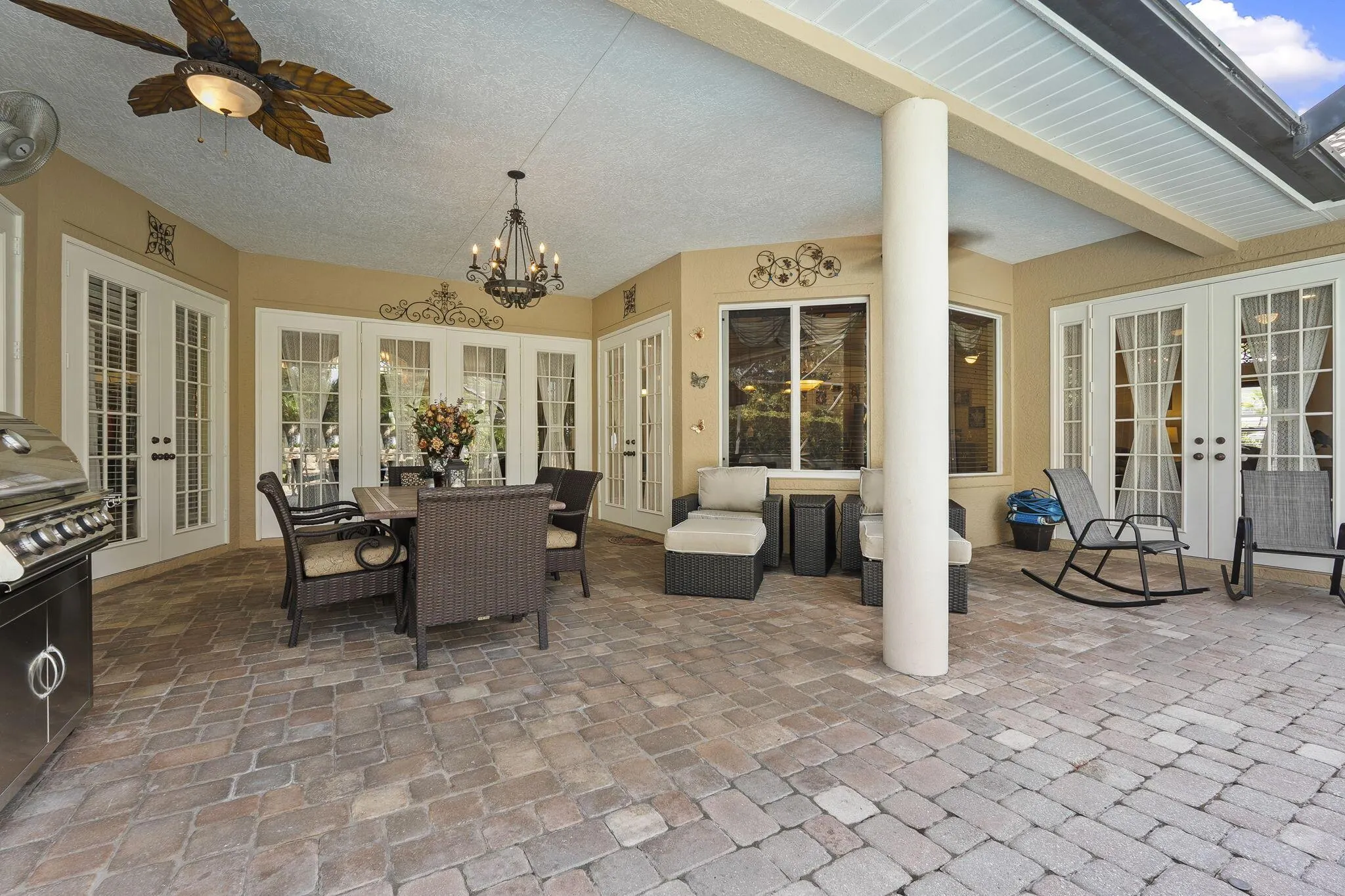 5416 SW Coral Tree Lane