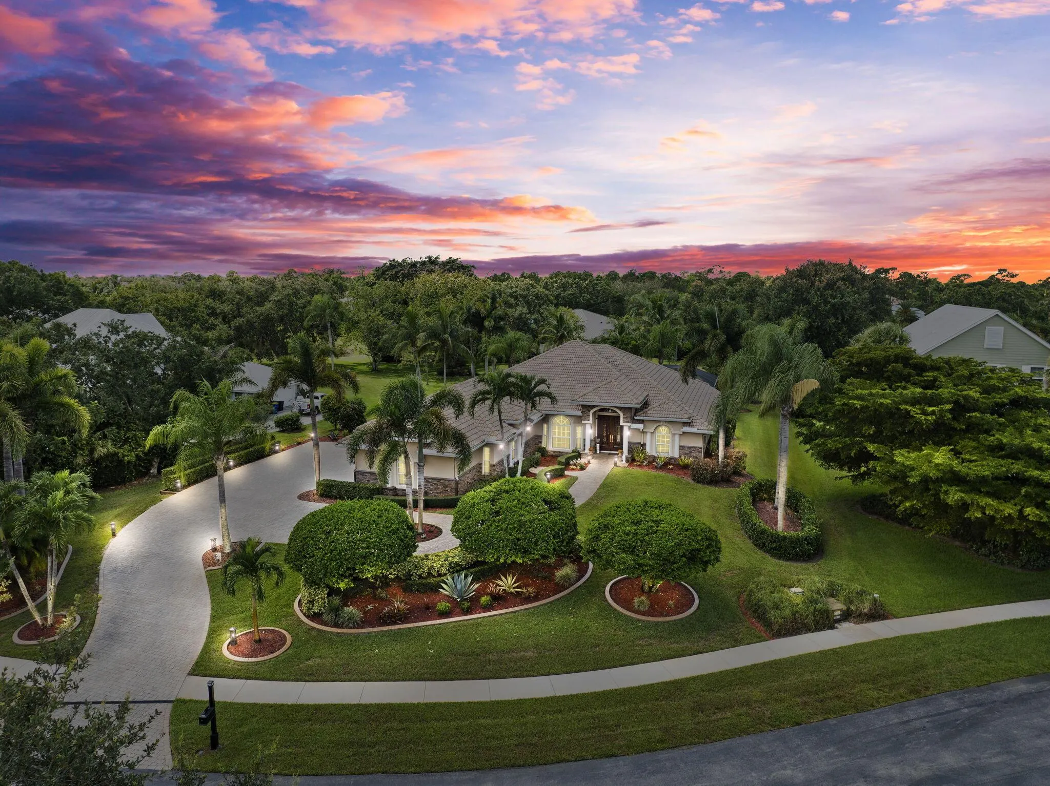 5416 SW Coral Tree Lane
