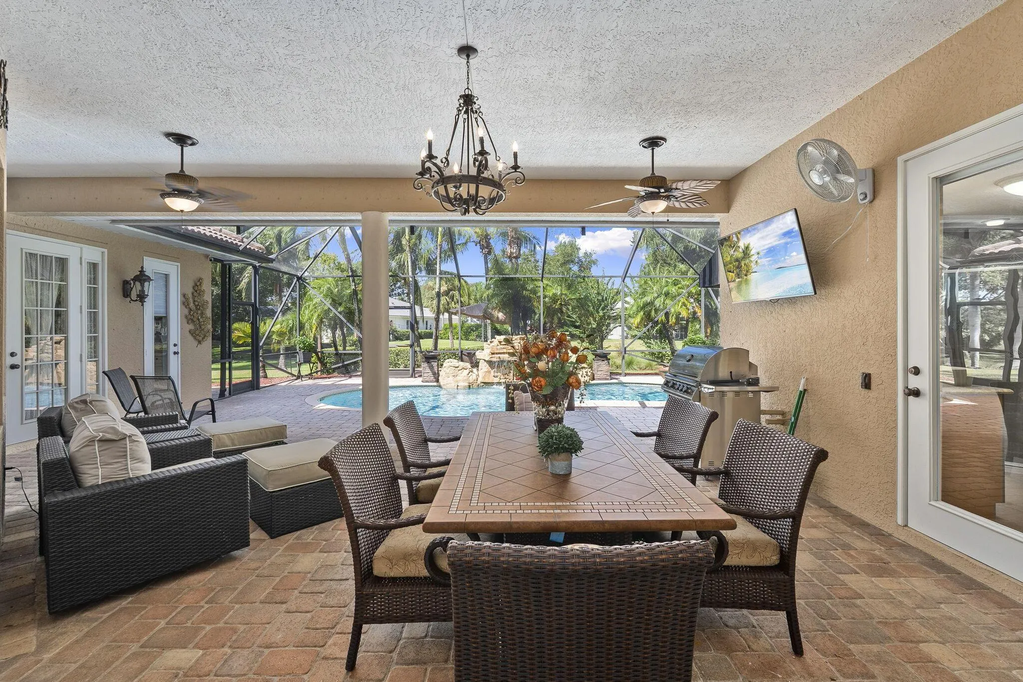 5416 SW Coral Tree Lane