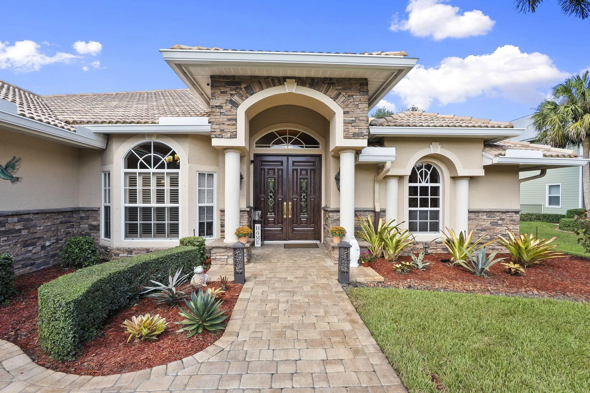 5416 SW Coral Tree Lane