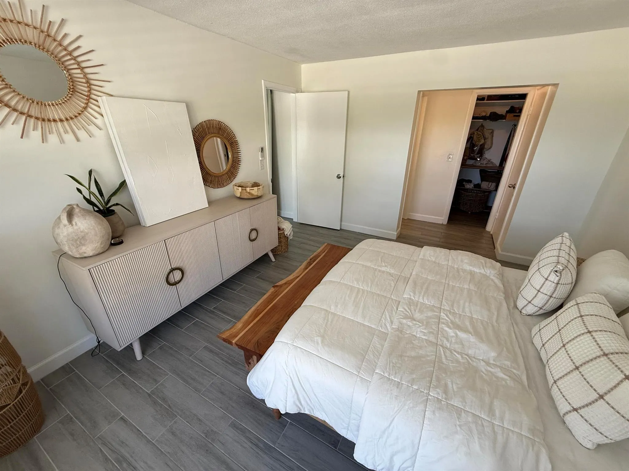 209 SE 6th Street, #1