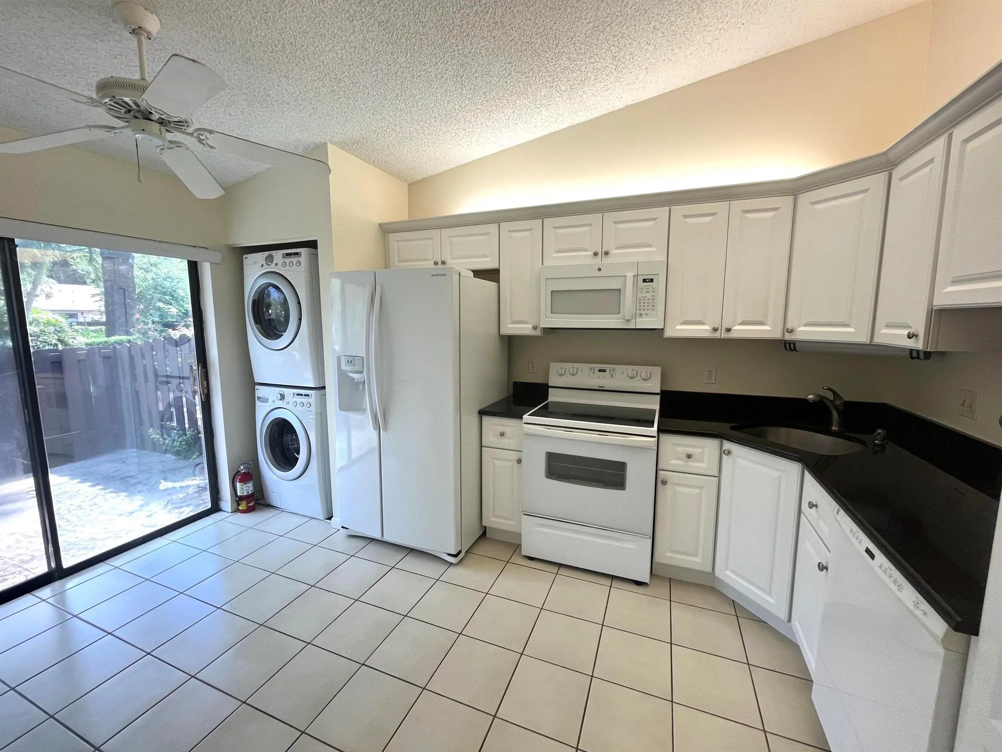 4928 Sable Pine Circle, #B