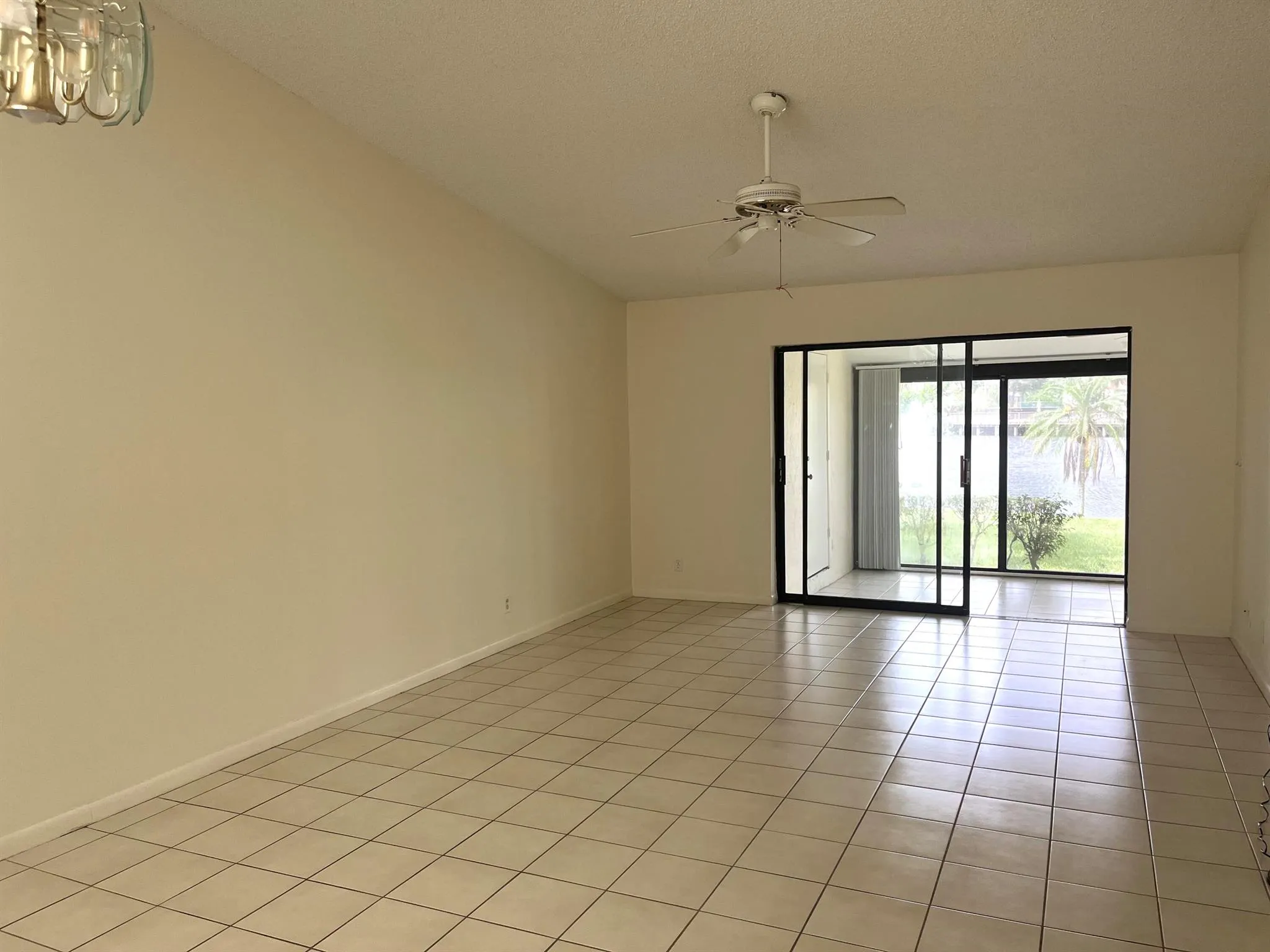 4928 Sable Pine Circle, #B