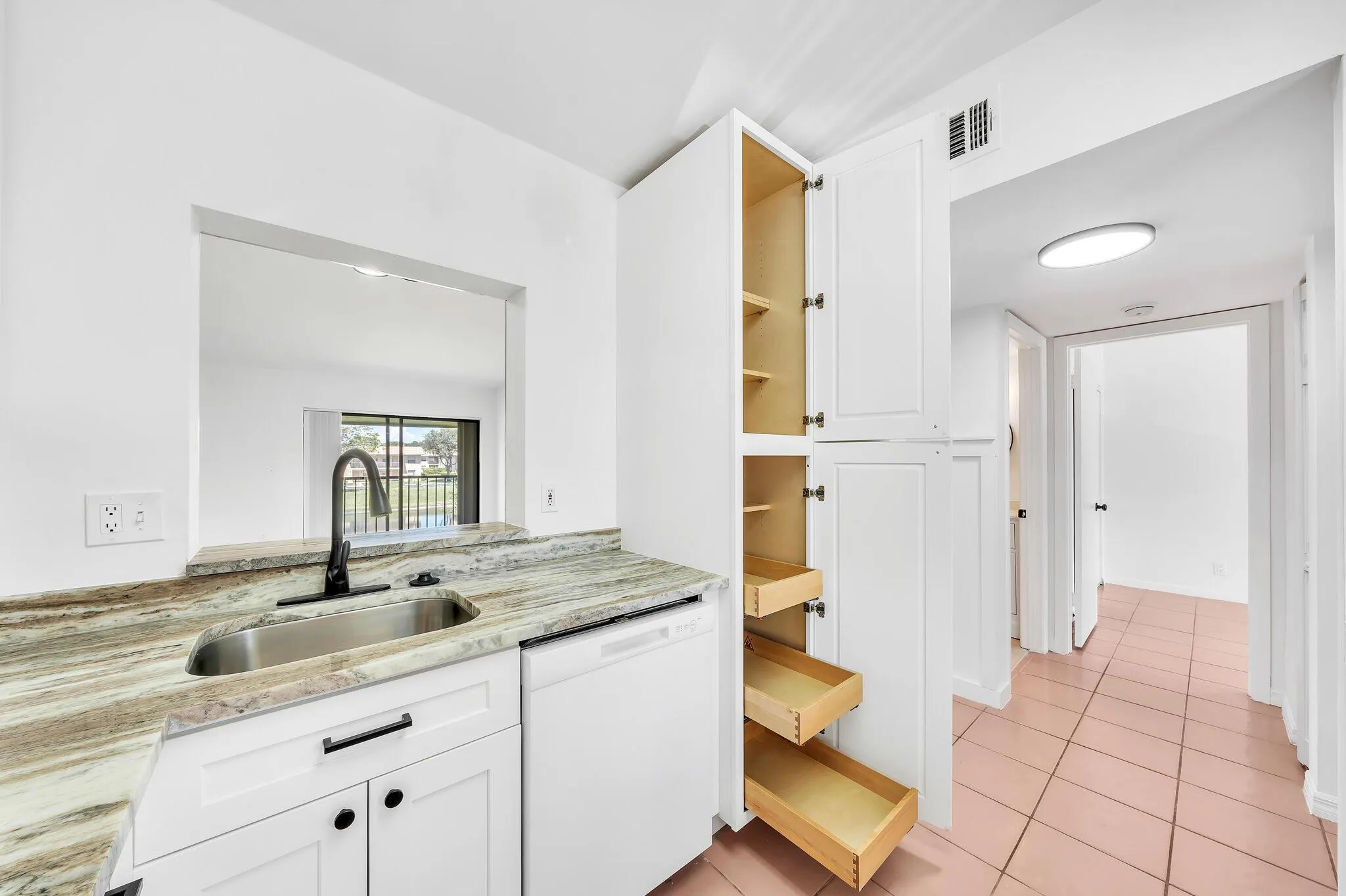 21943 Remsen Terrace, #206