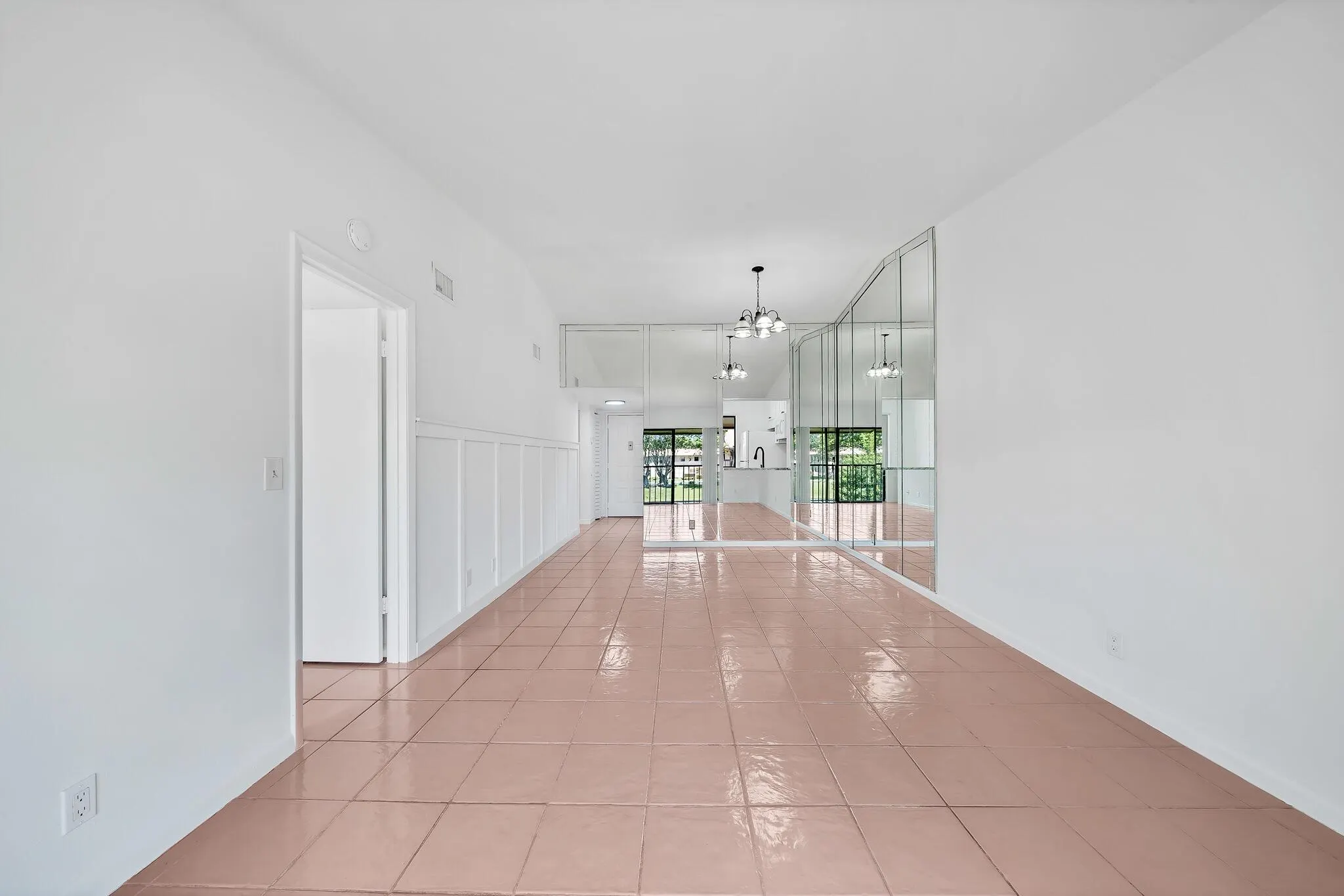21943 Remsen Terrace, #206