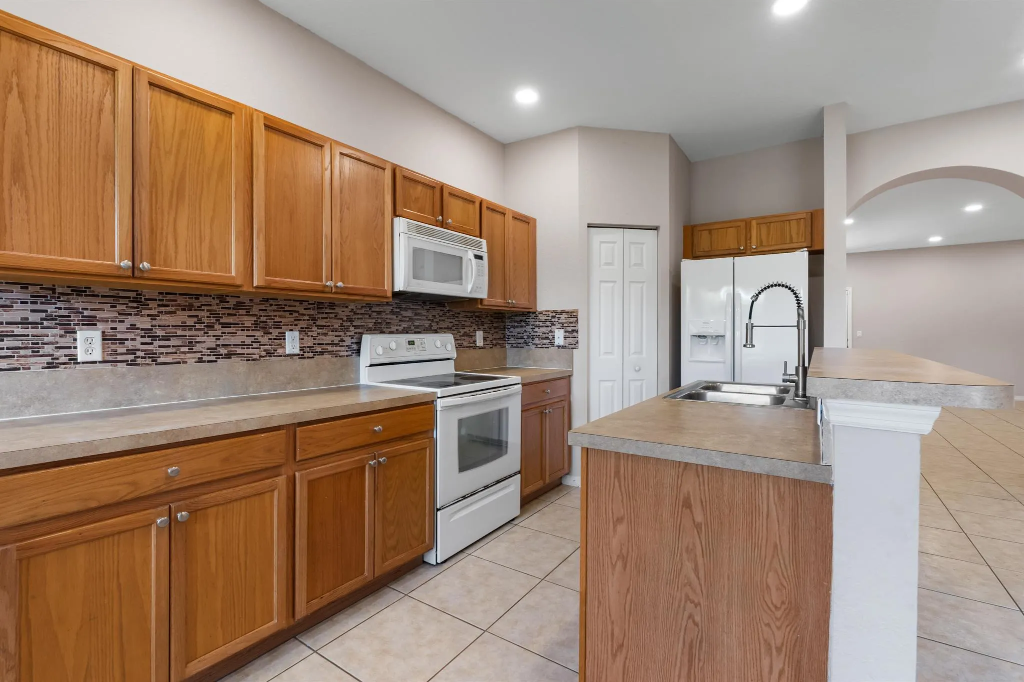 3051 Grandiflora Drive