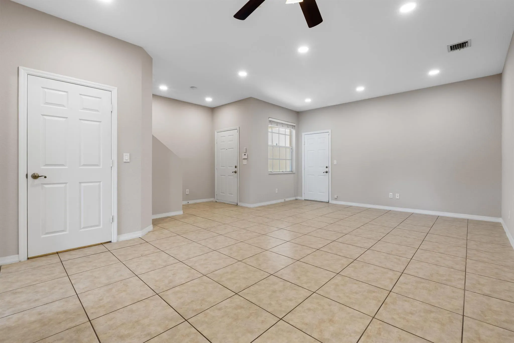 3051 Grandiflora Drive