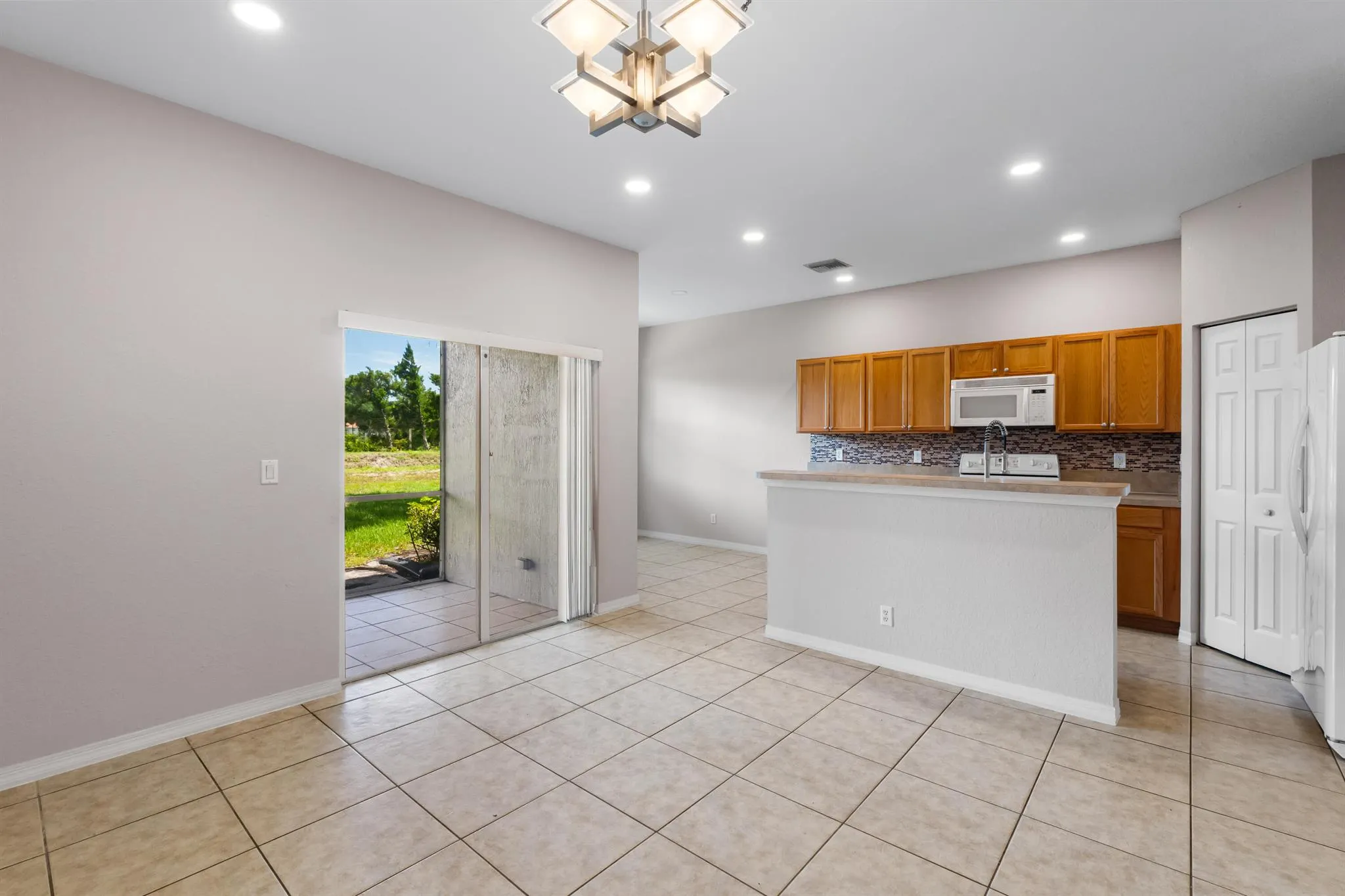 3051 Grandiflora Drive